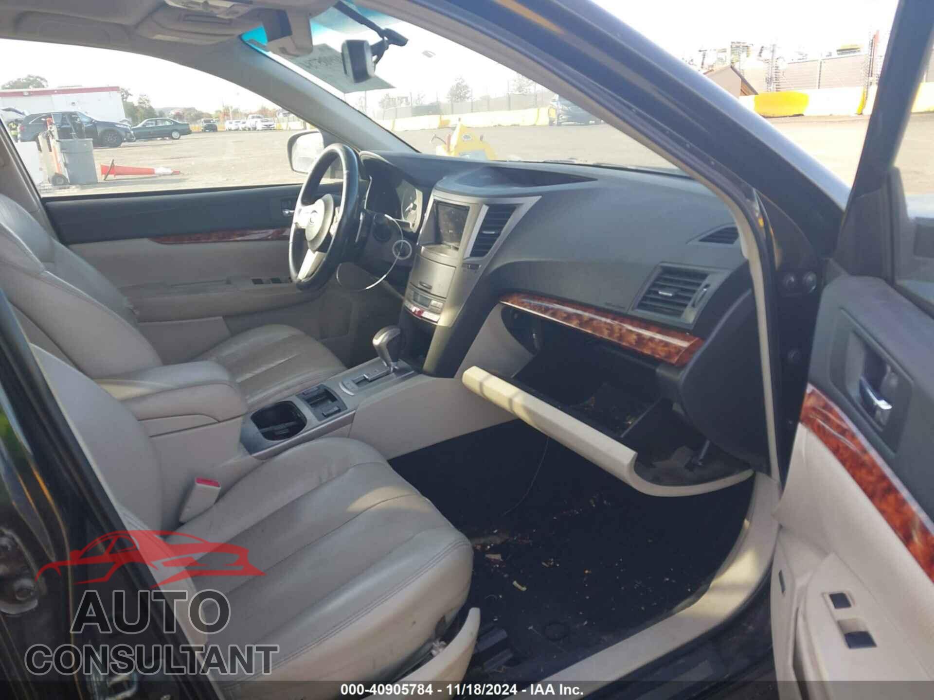 SUBARU OUTBACK 2011 - 4S4BRDKC5B2386737