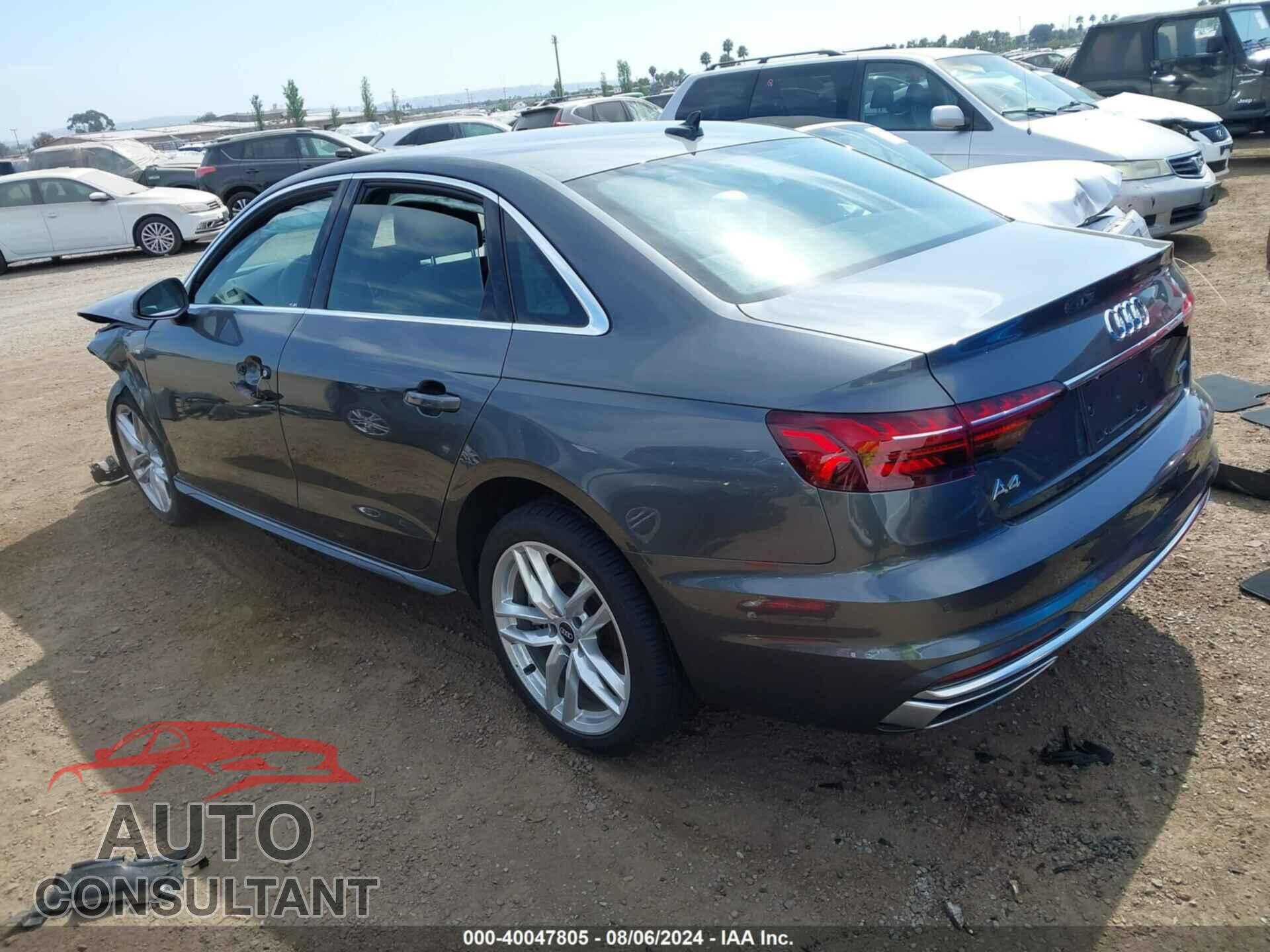 AUDI A4 2021 - WAUDAAF48MA032044