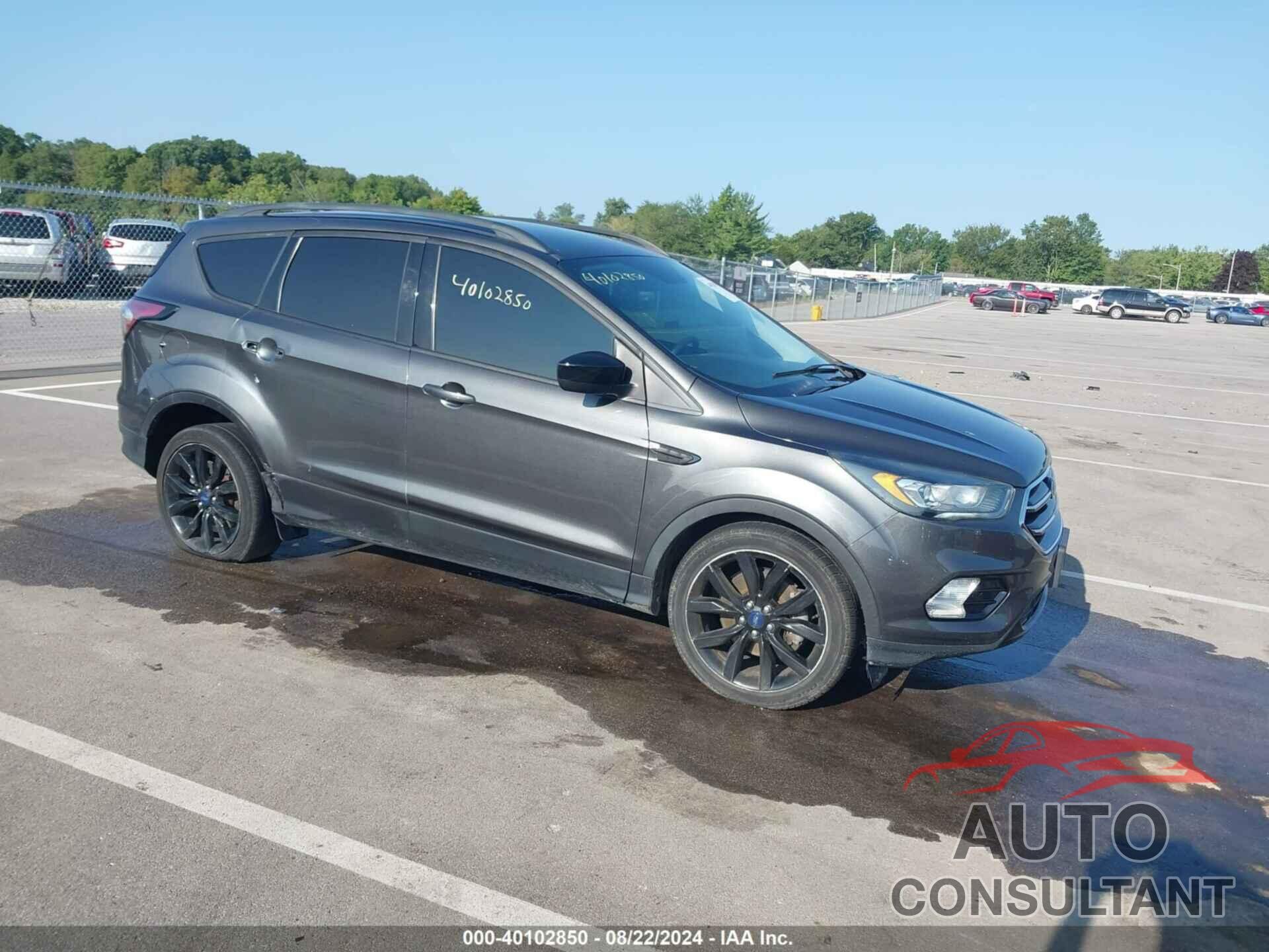 FORD ESCAPE 2018 - 1FMCU9GD2JUA90305