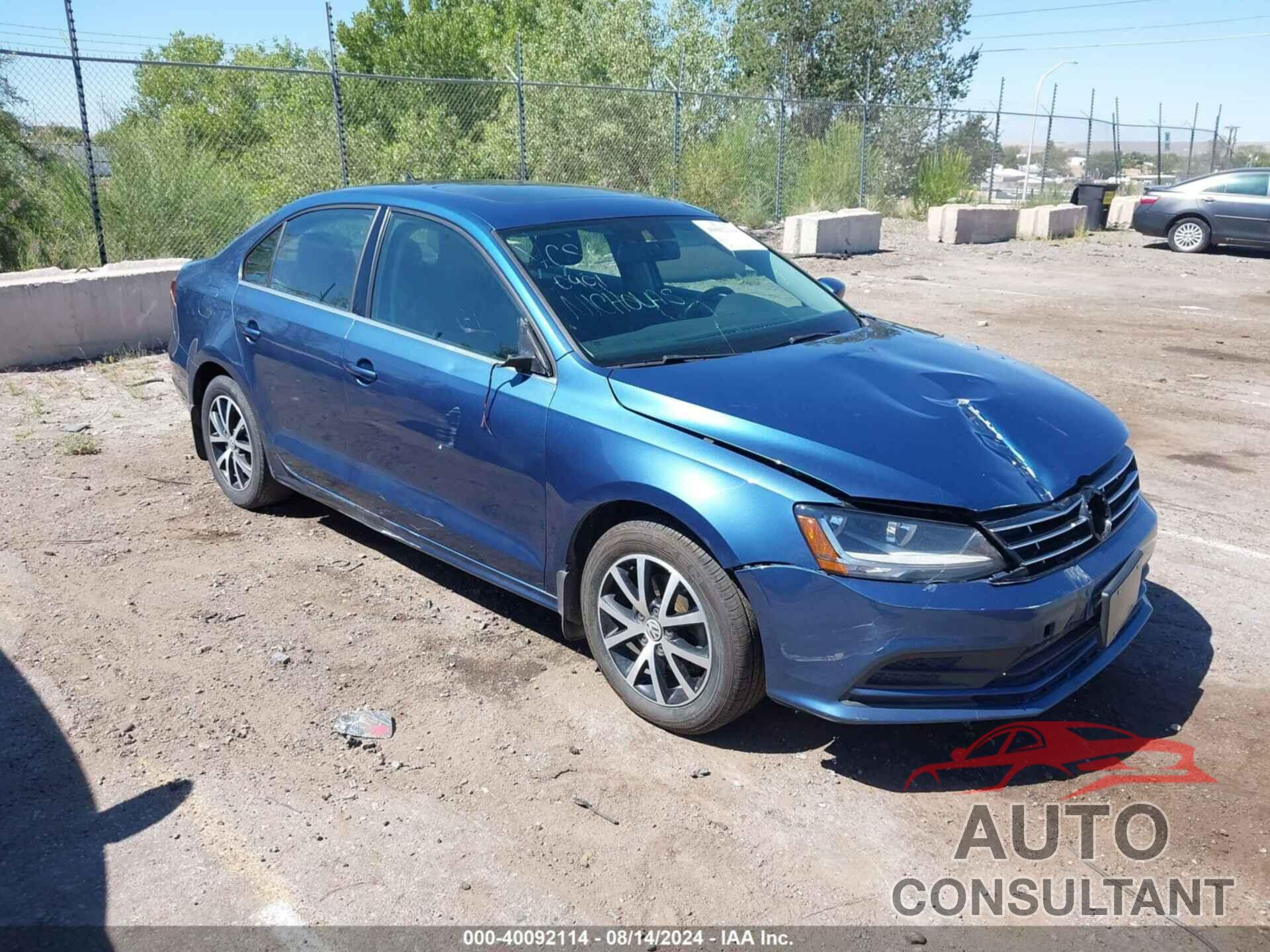 VOLKSWAGEN JETTA 2018 - 3VWDB7AJXJM260901