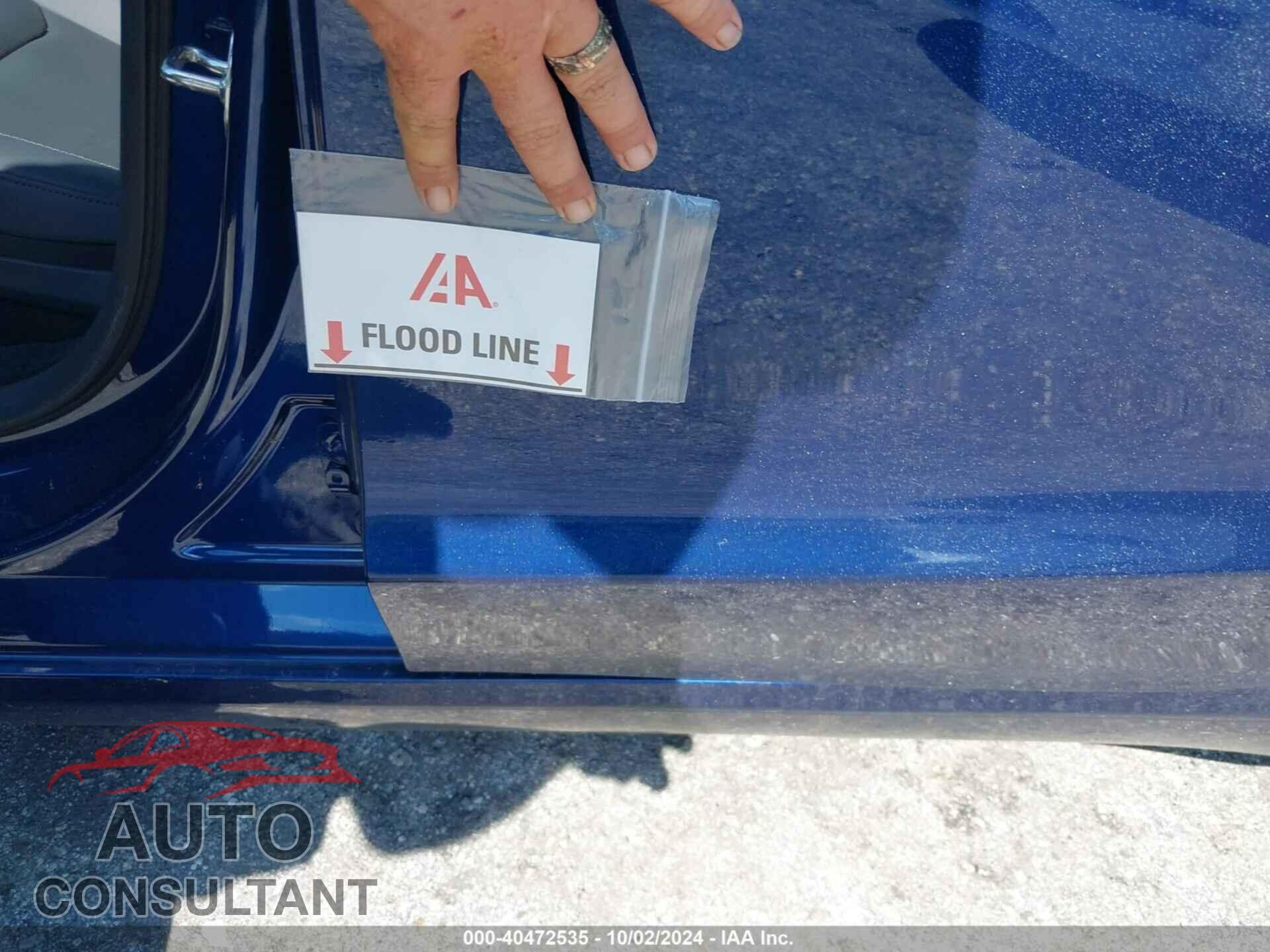 TESLA MODEL 3 2024 - 5YJ3E1EA2RF755459