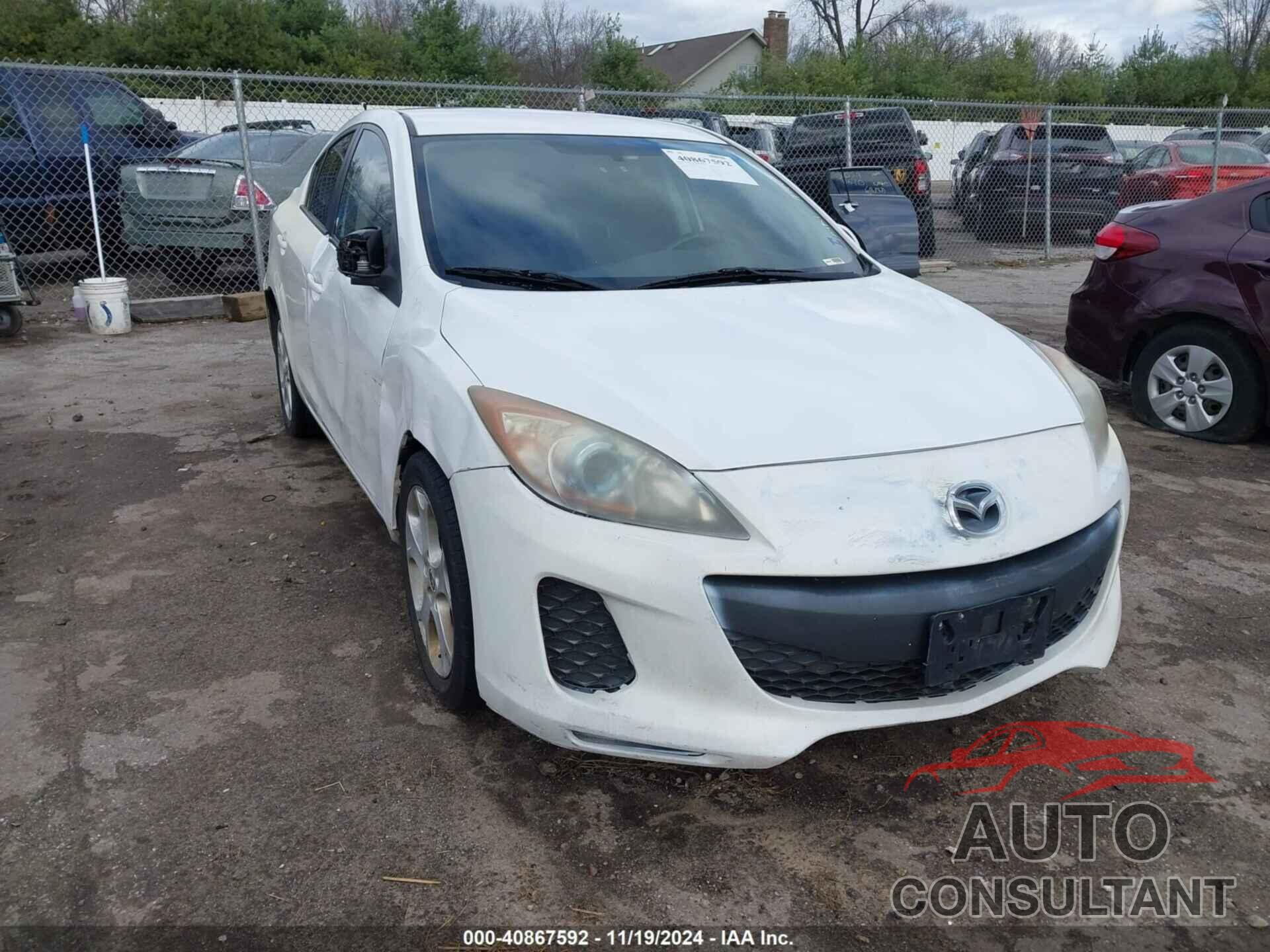 MAZDA MAZDA3 2013 - JM1BL1U81D1702222