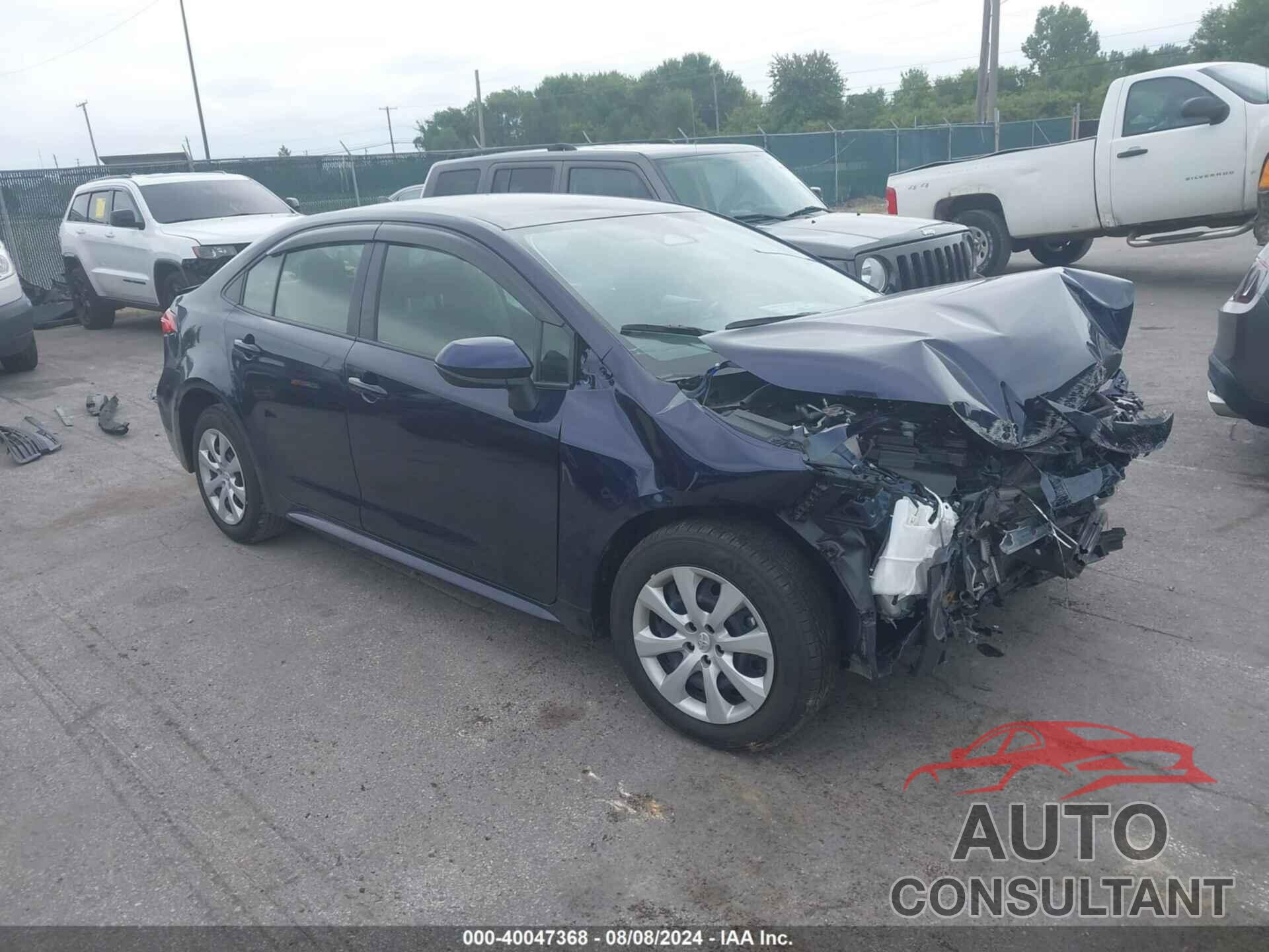 TOYOTA COROLLA 2024 - JTDBCMFE2RJ025256