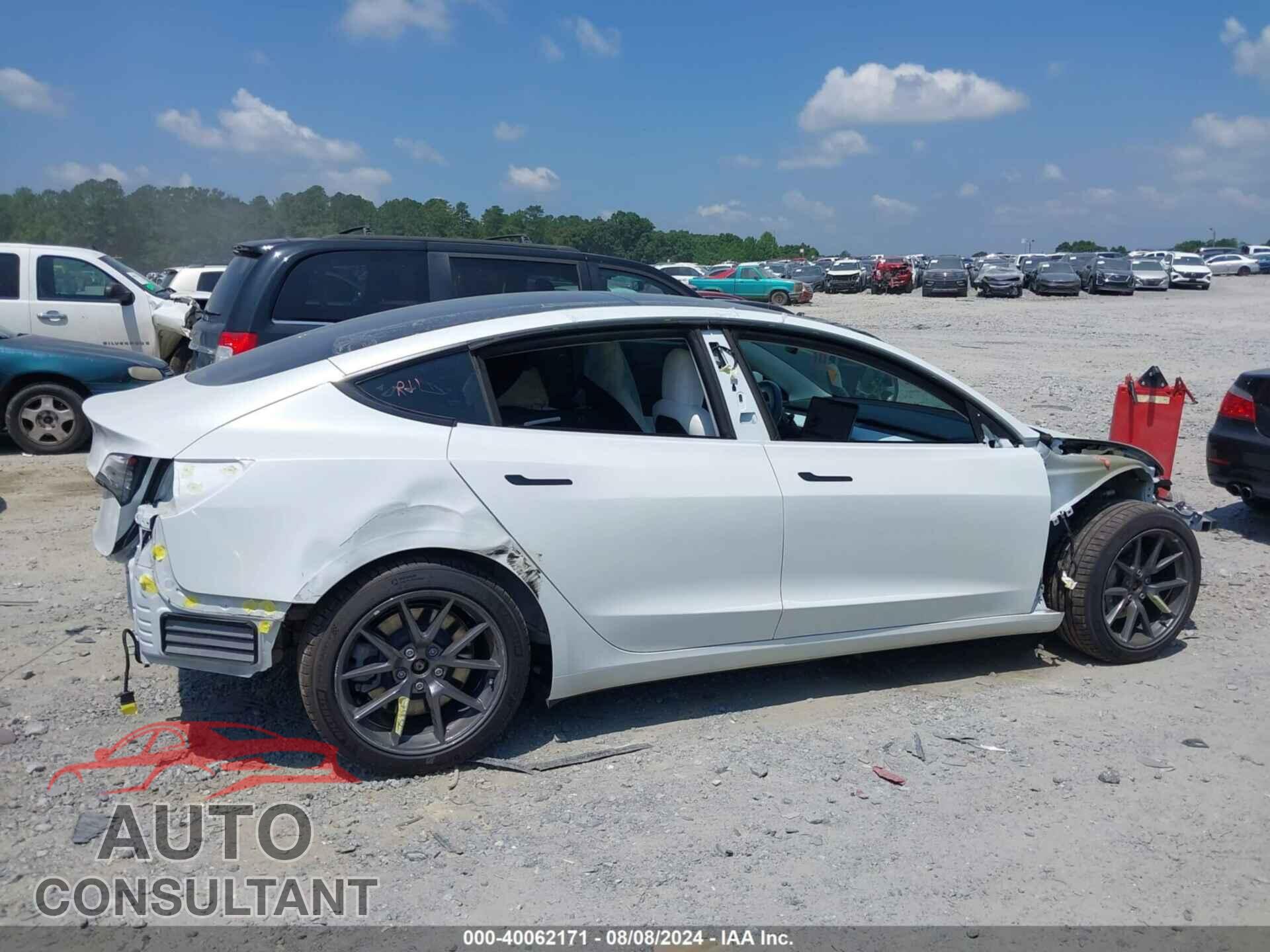 TESLA MODEL 3 2021 - 5YJ3E1EB3MF855149