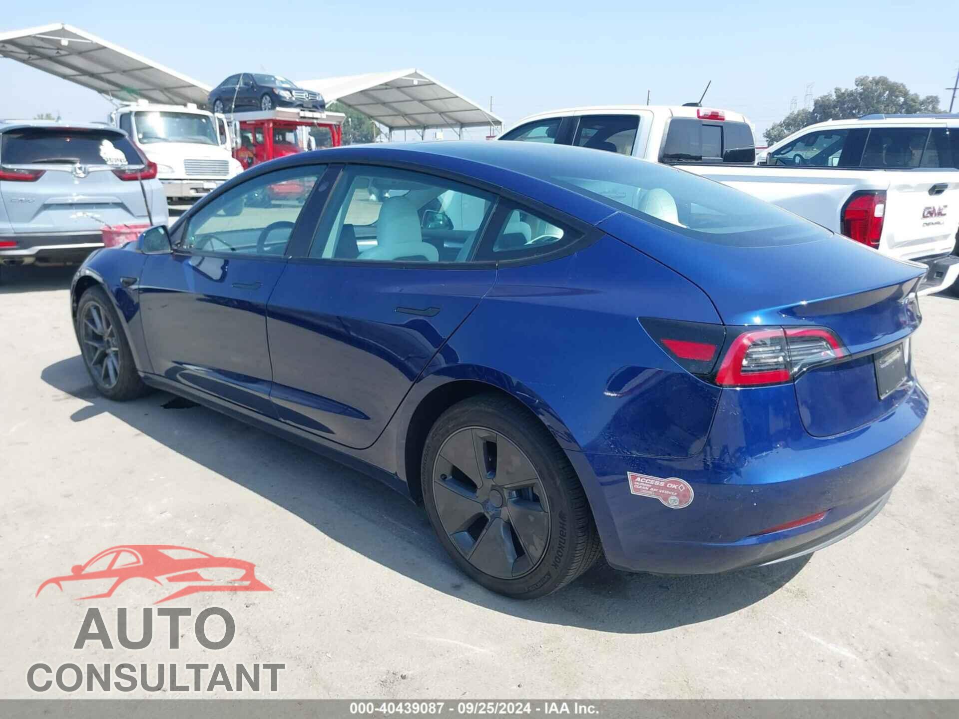 TESLA MODEL 3 2023 - 5YJ3E1EA9PF710208