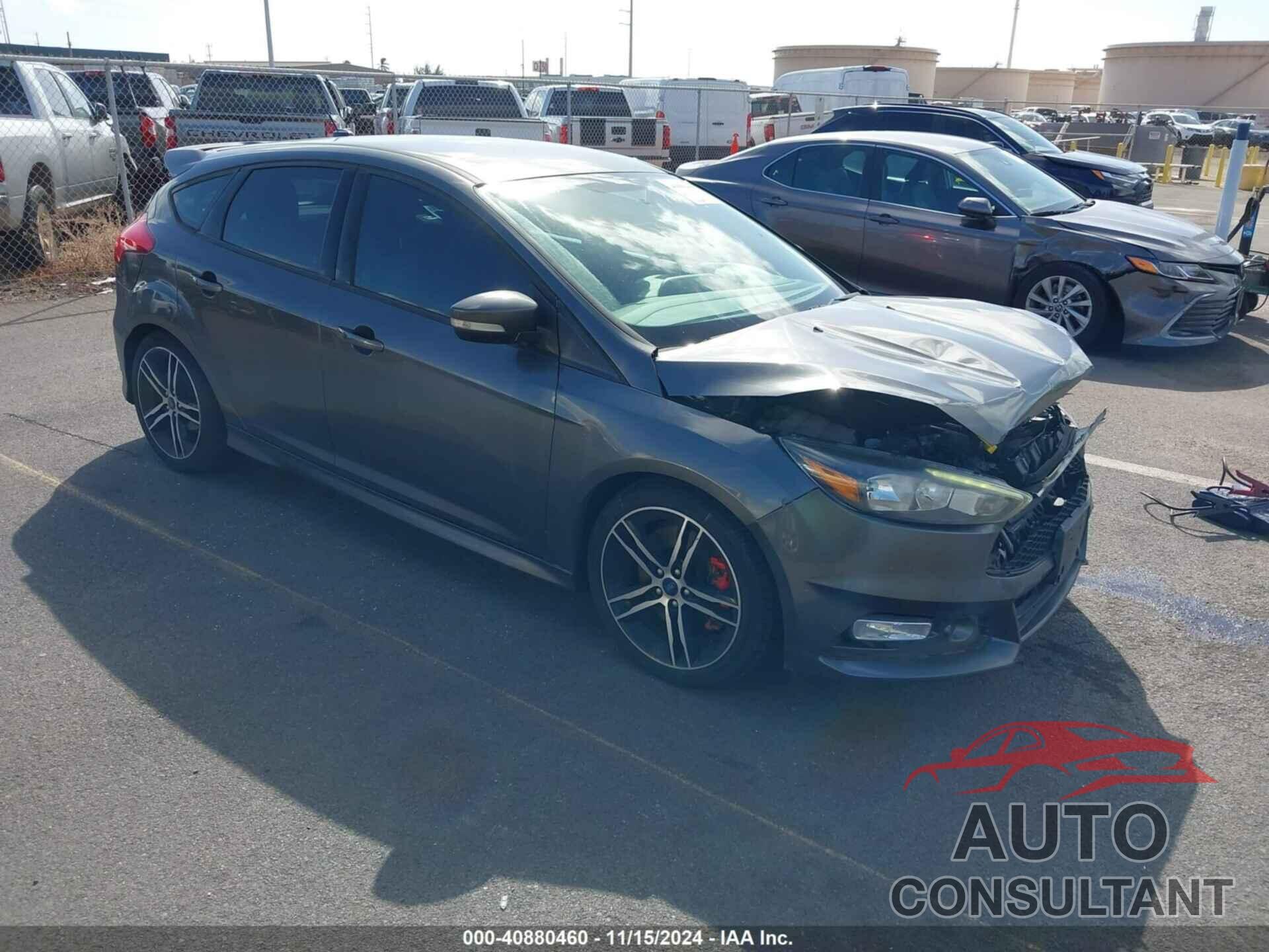 FORD FOCUS ST 2017 - 1FADP3L92HL348956