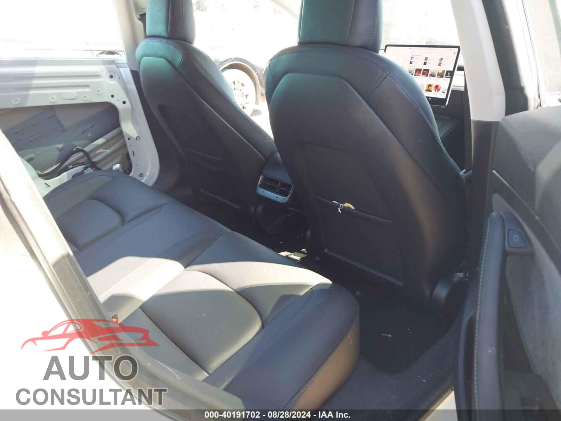 TESLA MODEL 3 2021 - 5YJ3E1EA9MF870827