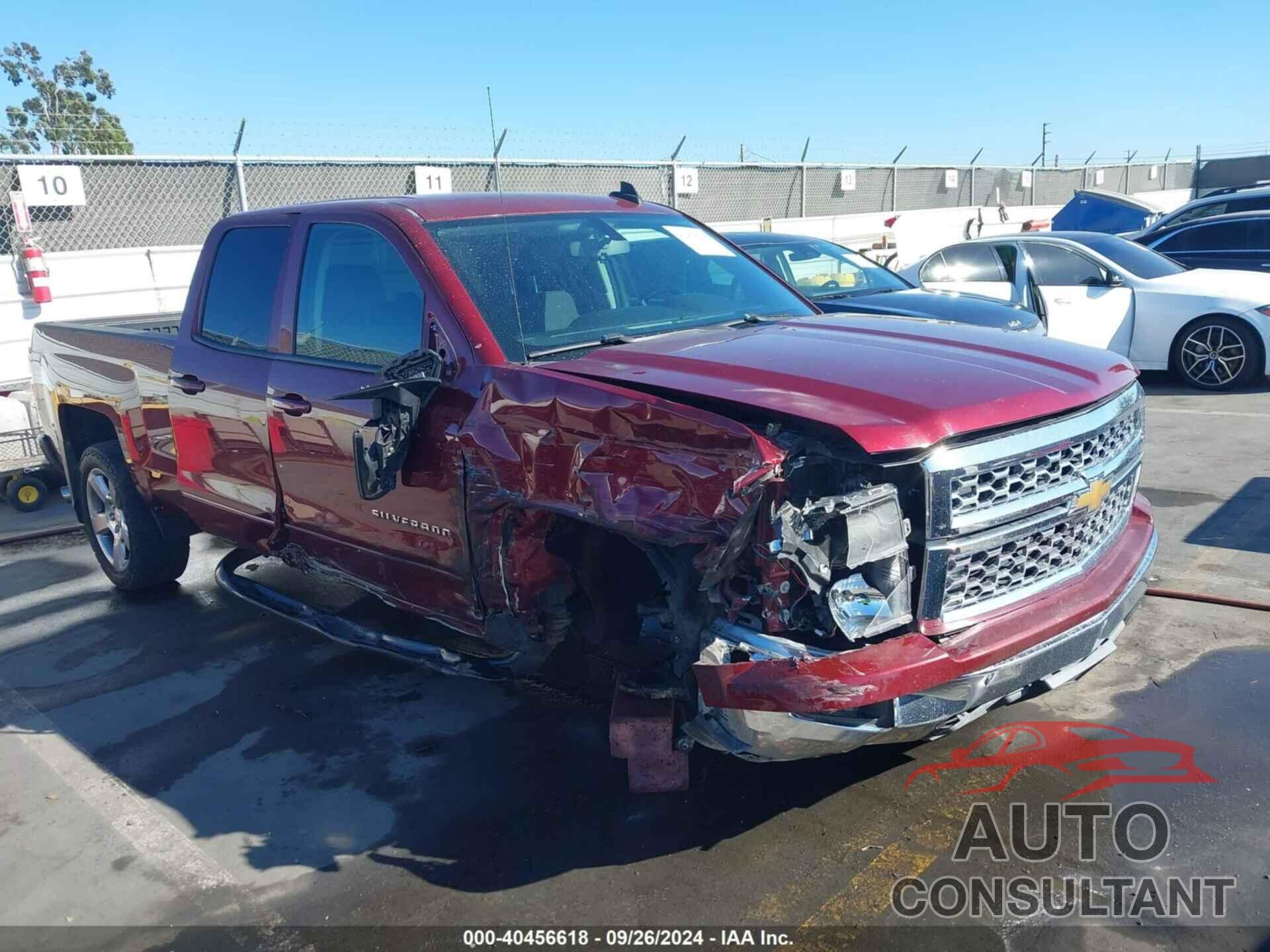 CHEVROLET SILVERADO 1500 2015 - 1GCRCREC4FZ155922
