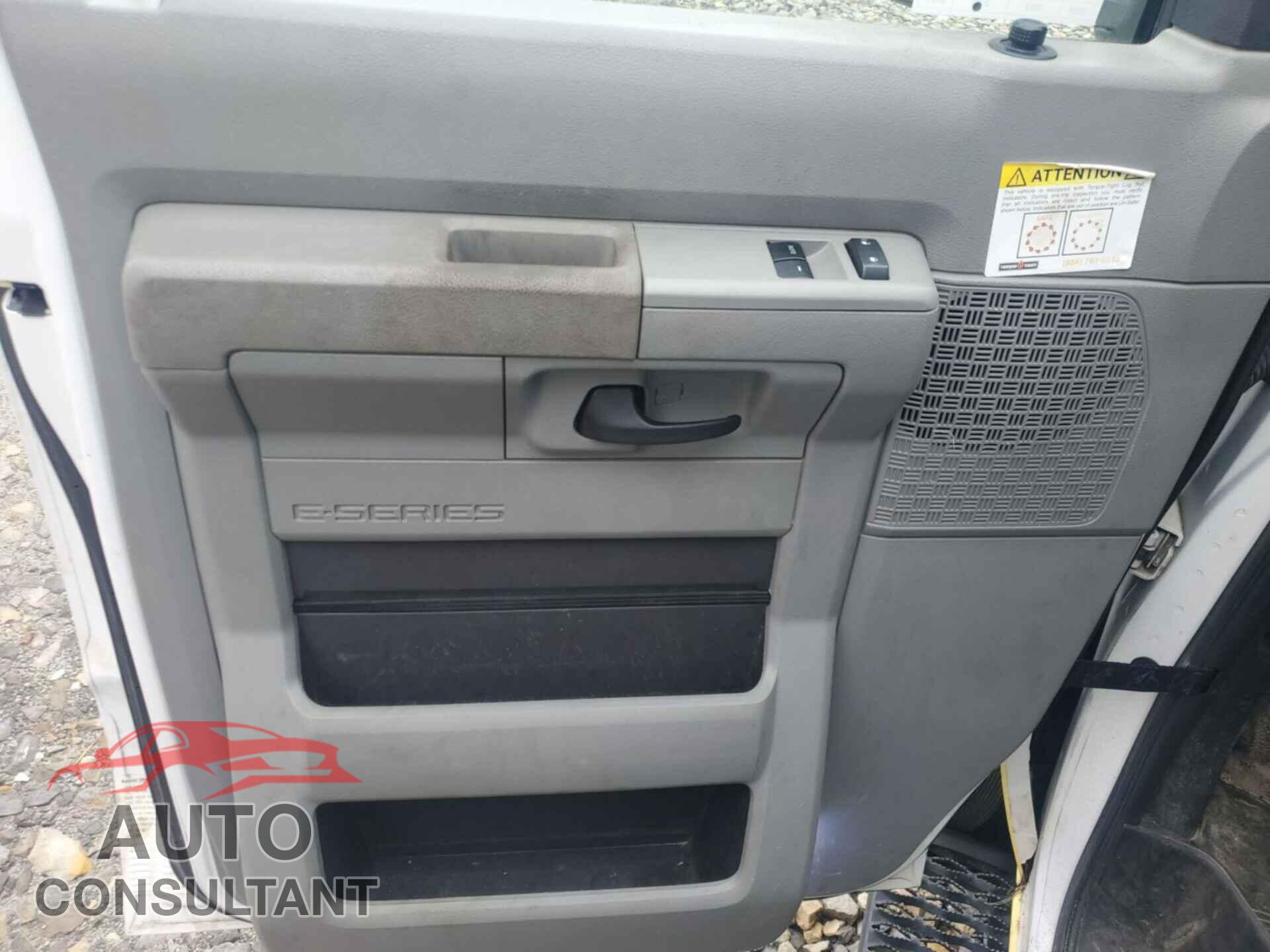 FORD ECONOLINE 2017 - 1FDXE4FS7HDC69063