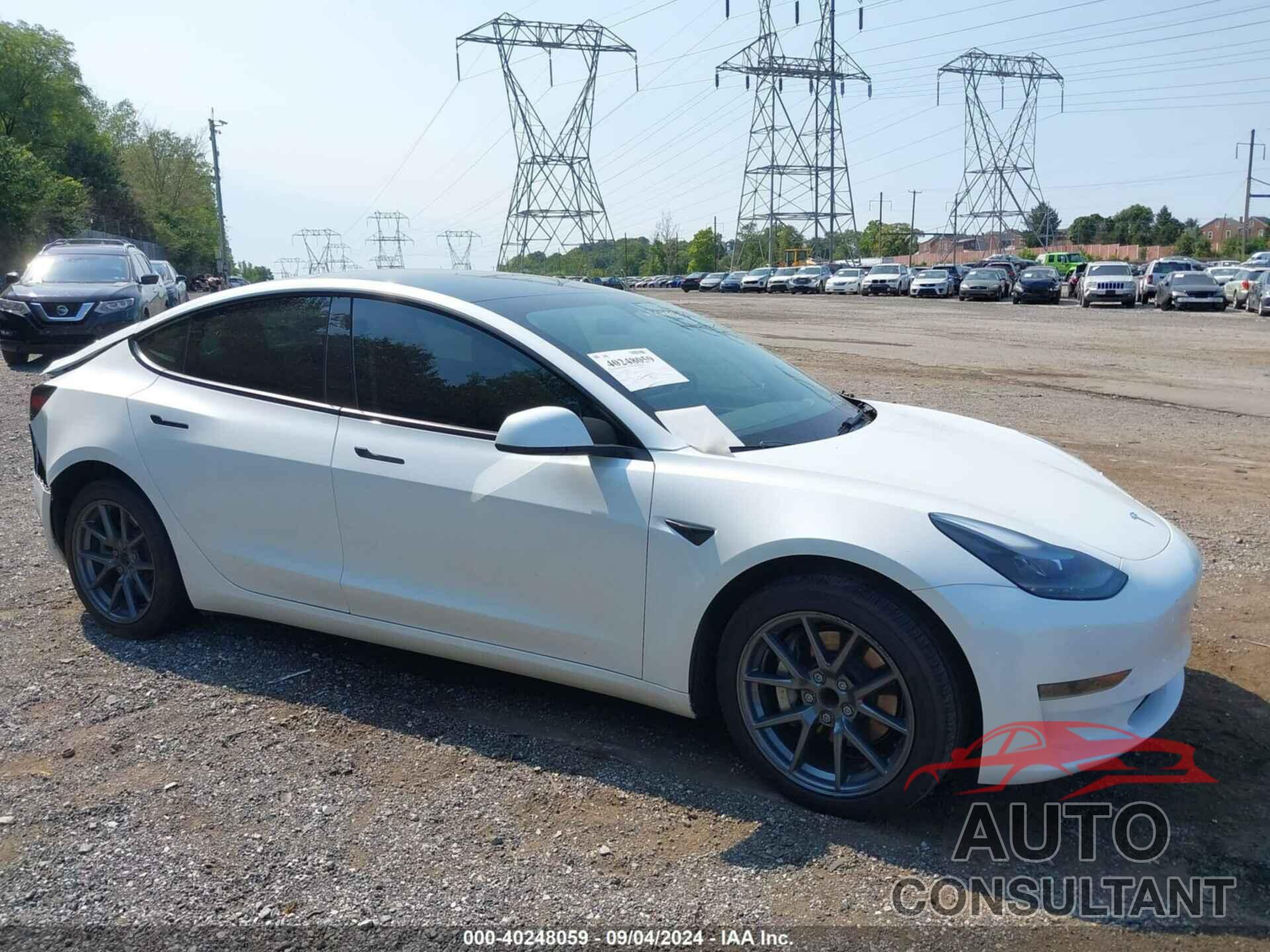 TESLA MODEL 3 2023 - 5YJ3E1EA3PF453983