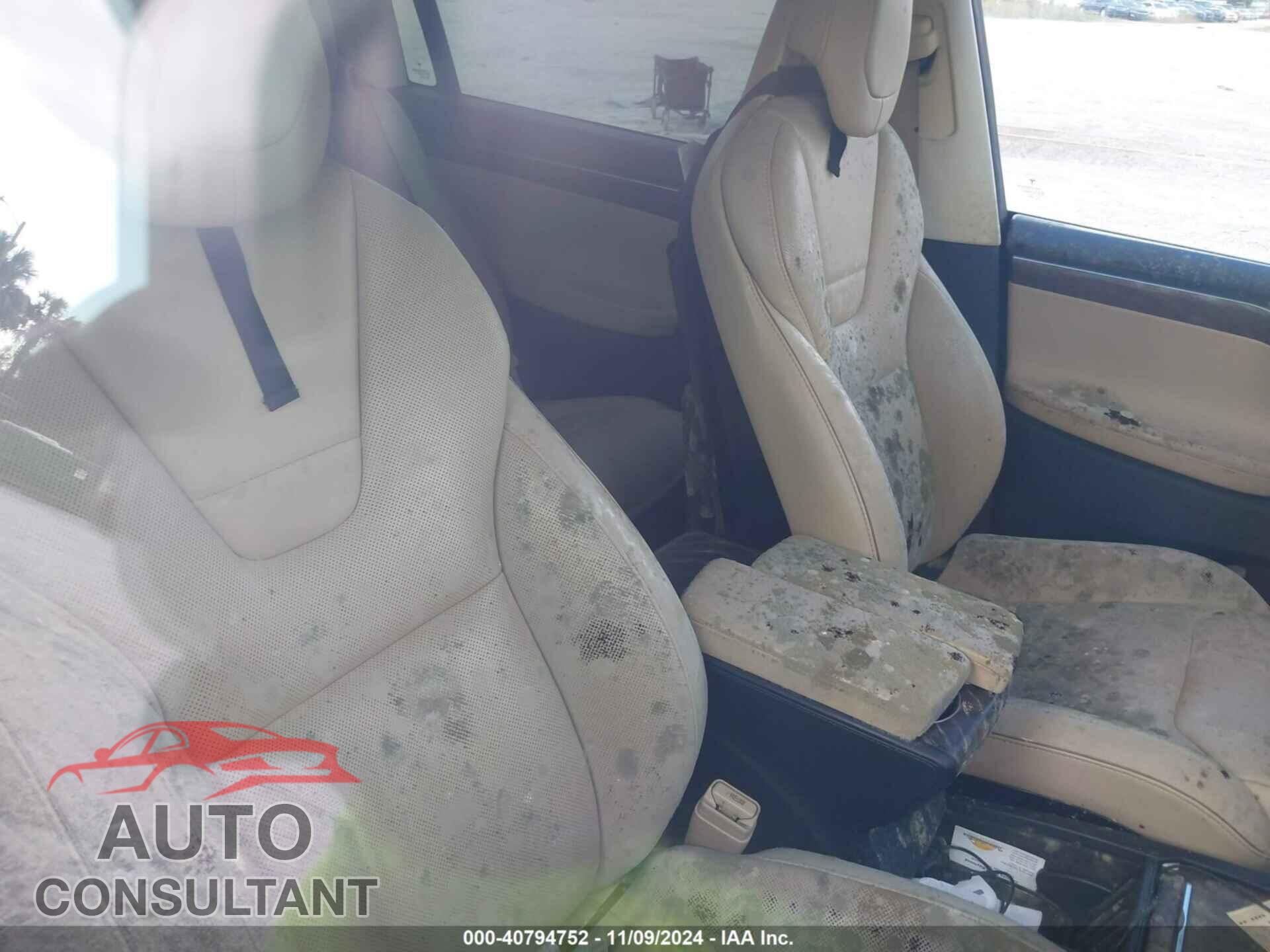 TESLA MODEL X 2016 - 5YJXCAE2OGFOO6608