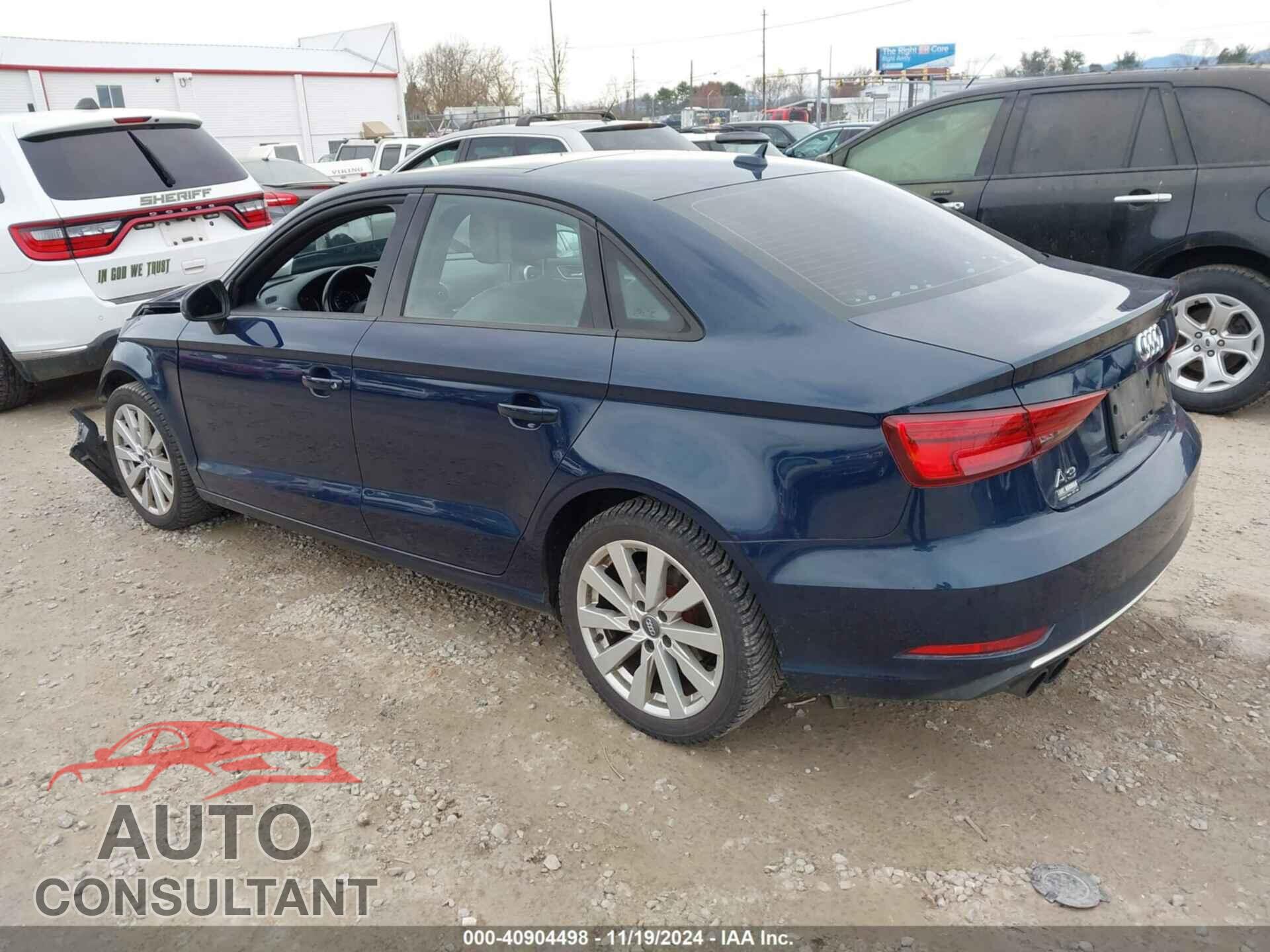 AUDI A3 2017 - WAUAUGFF2H1036112