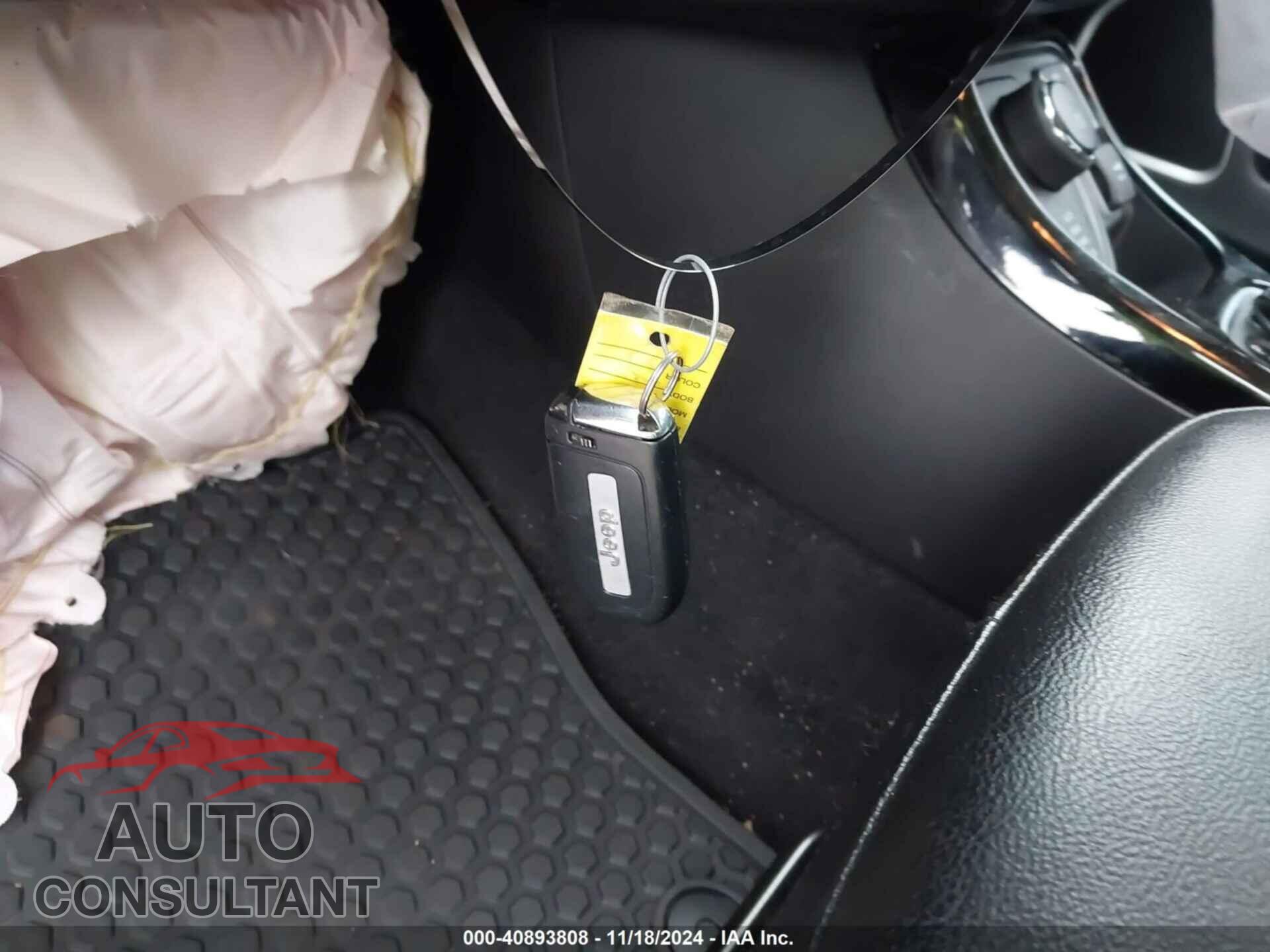 JEEP COMPASS 2020 - 3C4NJDBB4LT139791