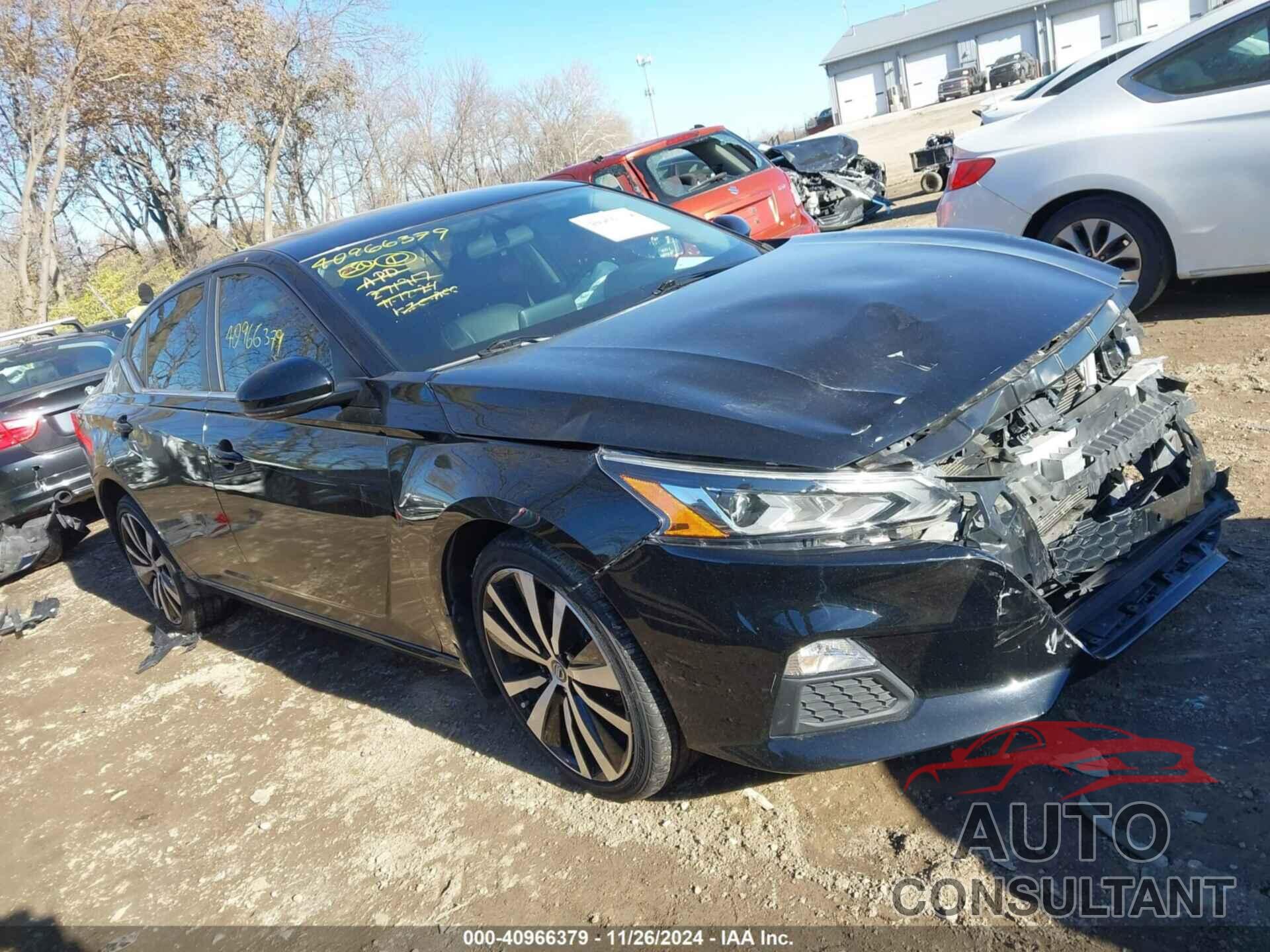 NISSAN ALTIMA 2019 - 1N4BL4CW3KN301428