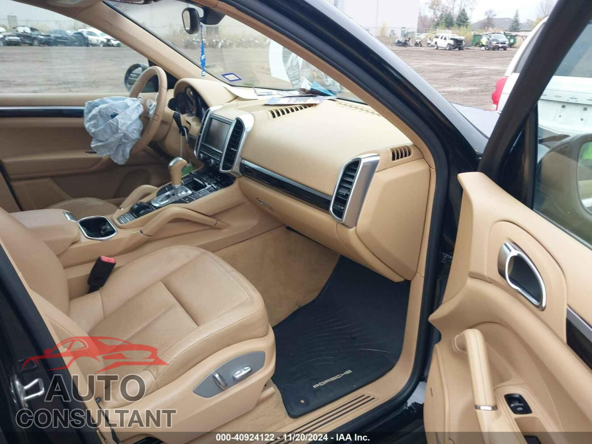 PORSCHE CAYENNE 2011 - WP1AA2A28BLA07128