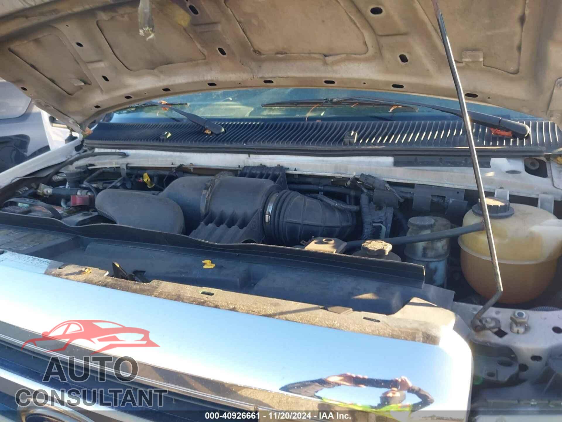 FORD E-350 SUPER DUTY 2012 - 1FBSS3BL7CDA75114