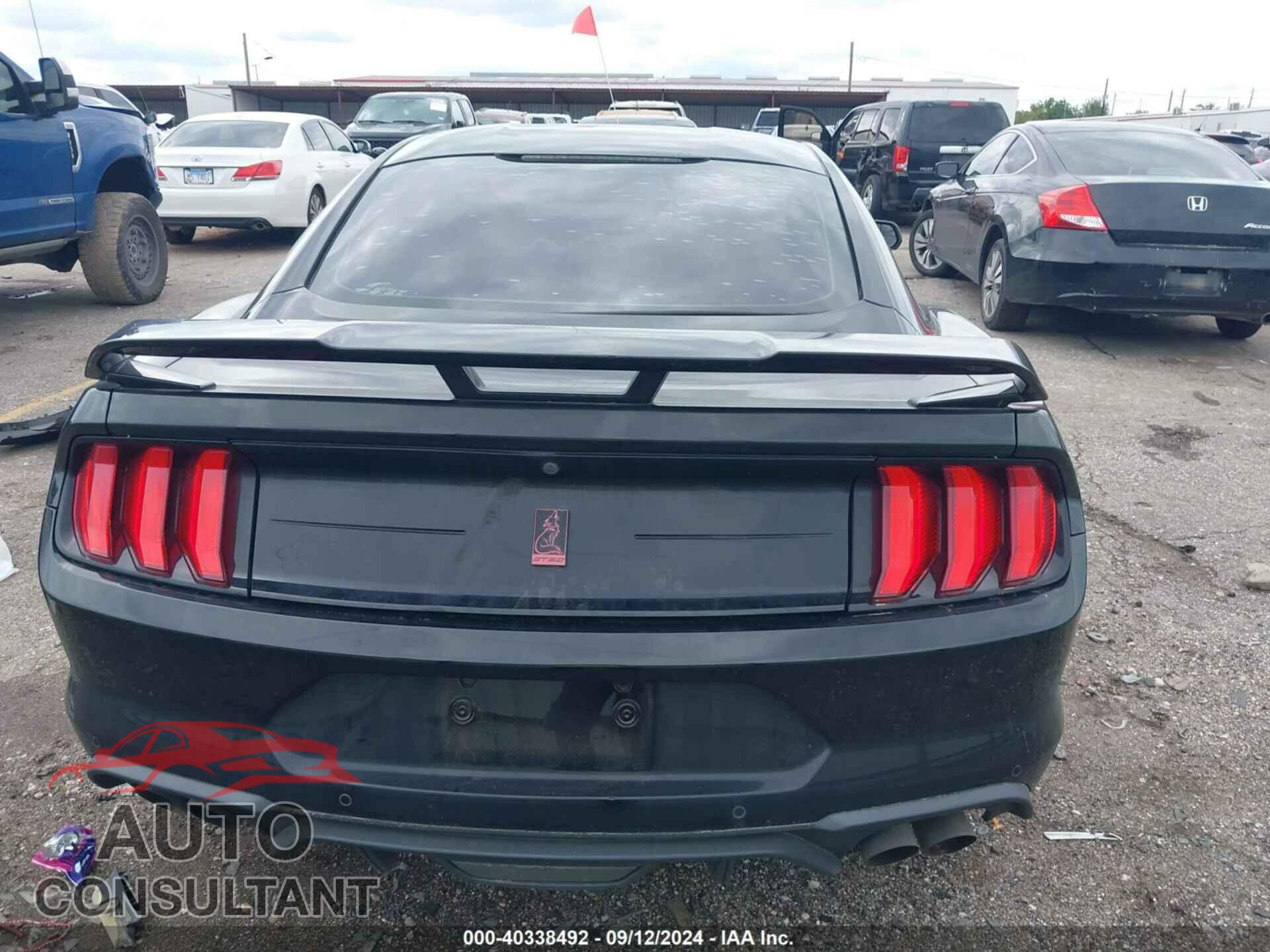 FORD MUSTANG 2018 - 1FA6P8CF6J5165534