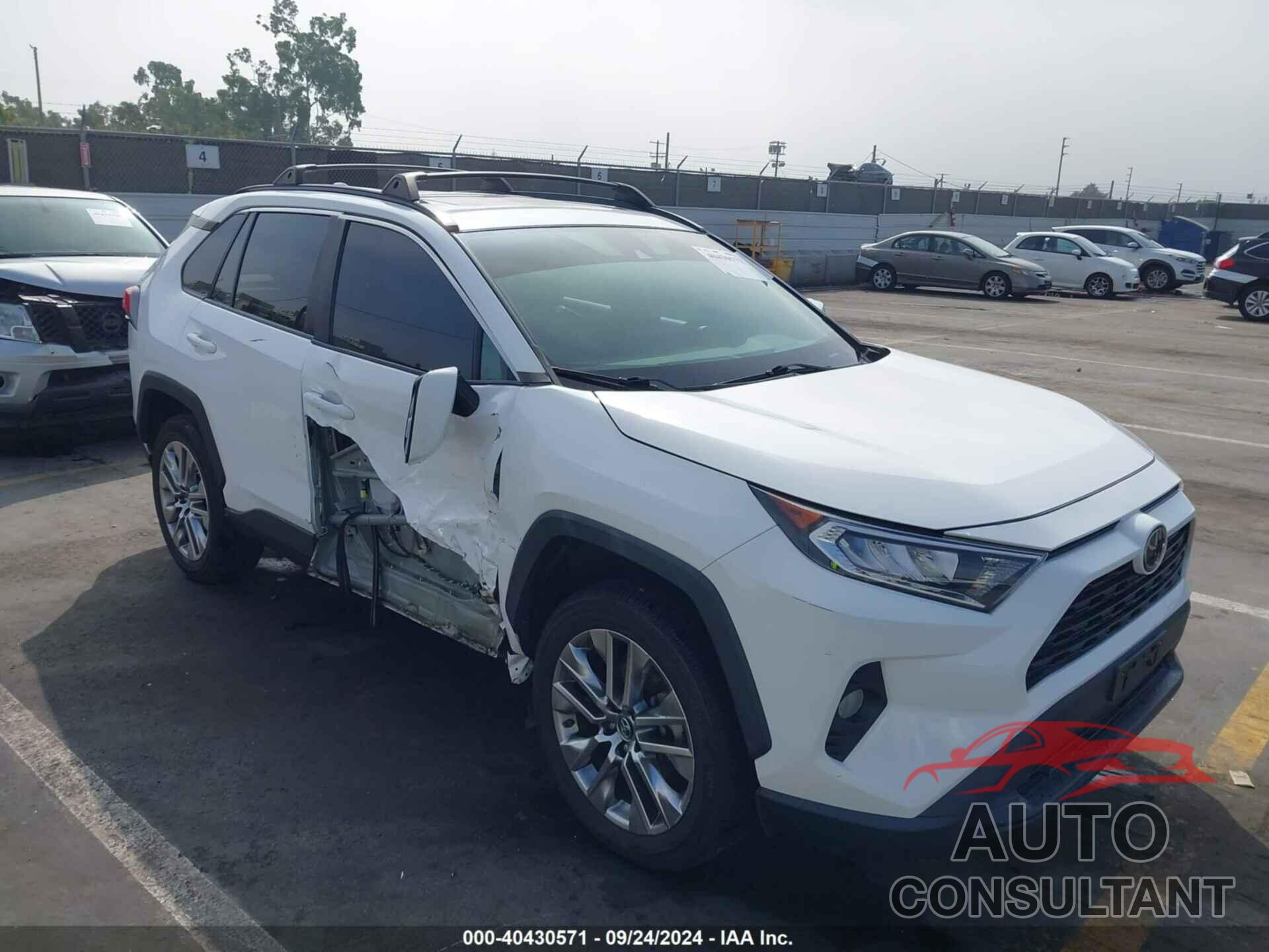 TOYOTA RAV4 2019 - 2T3A1RFV9KW026698