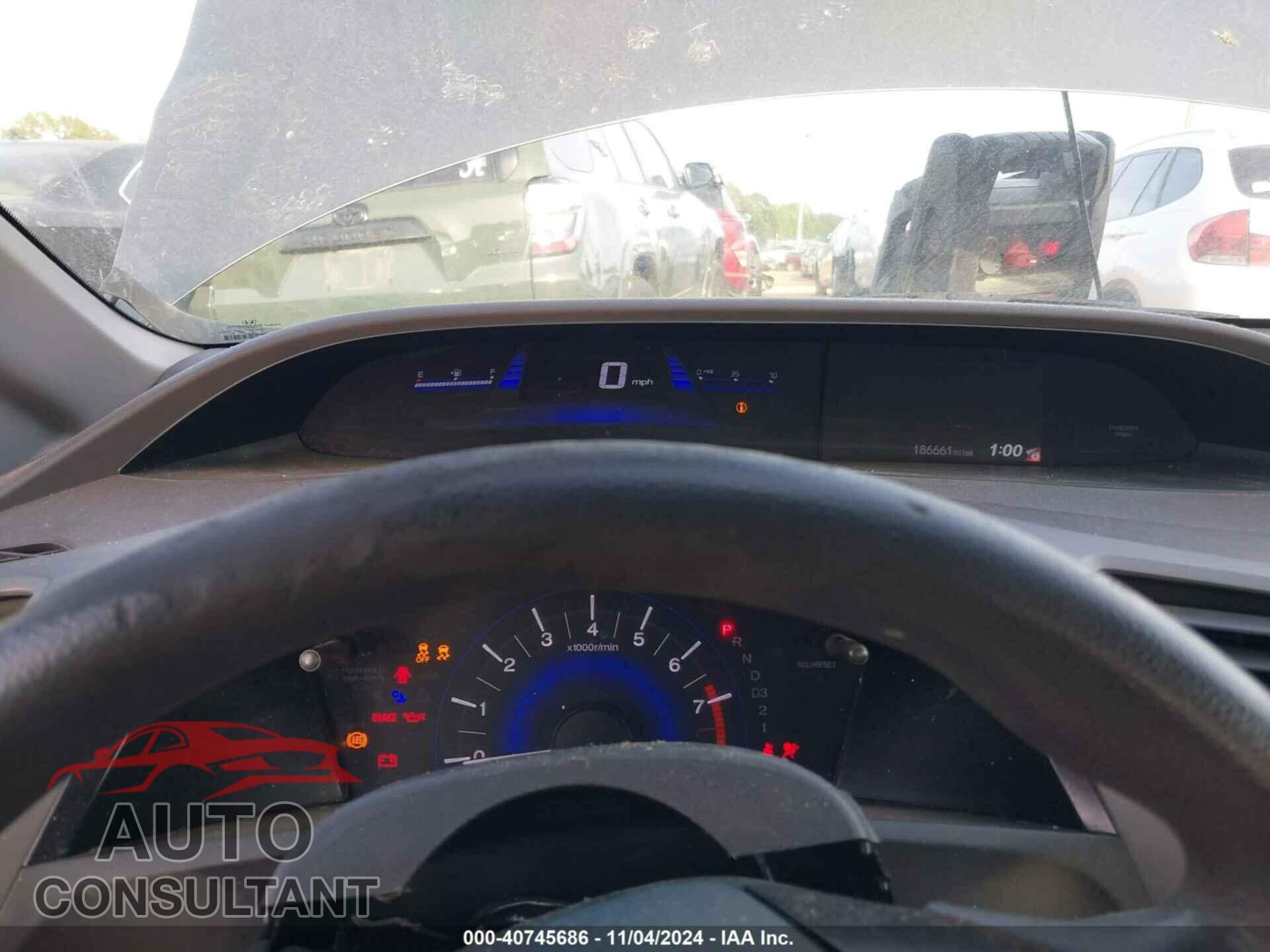 HONDA CIVIC 2012 - 2HGFB2F57CH323045