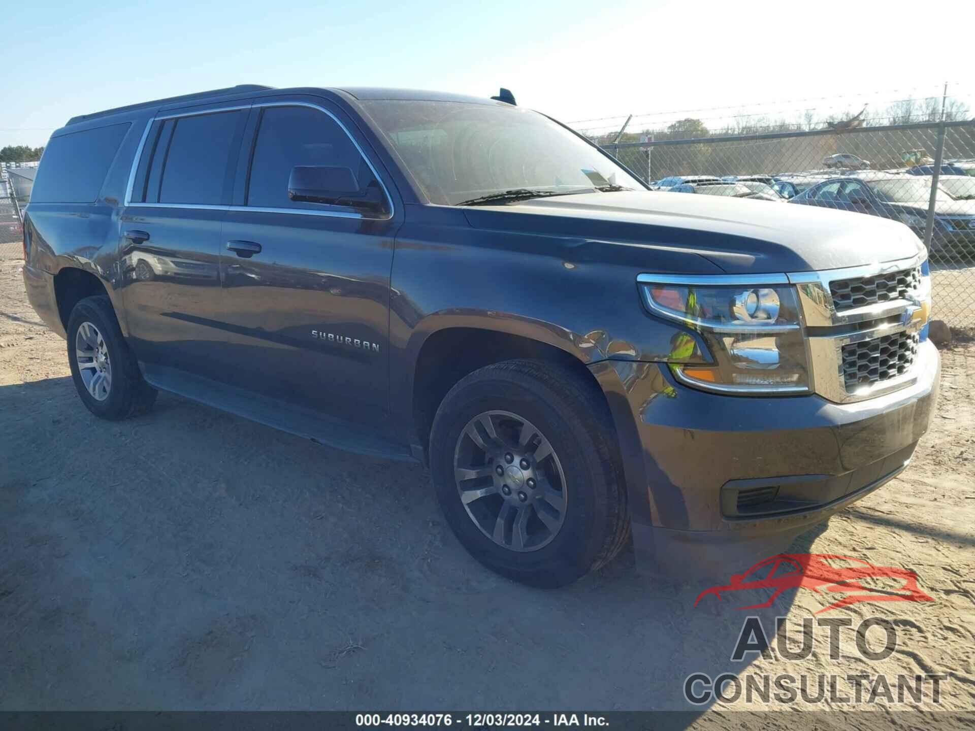 CHEVROLET SUBURBAN 2017 - 1GNSKGKC6HR338312