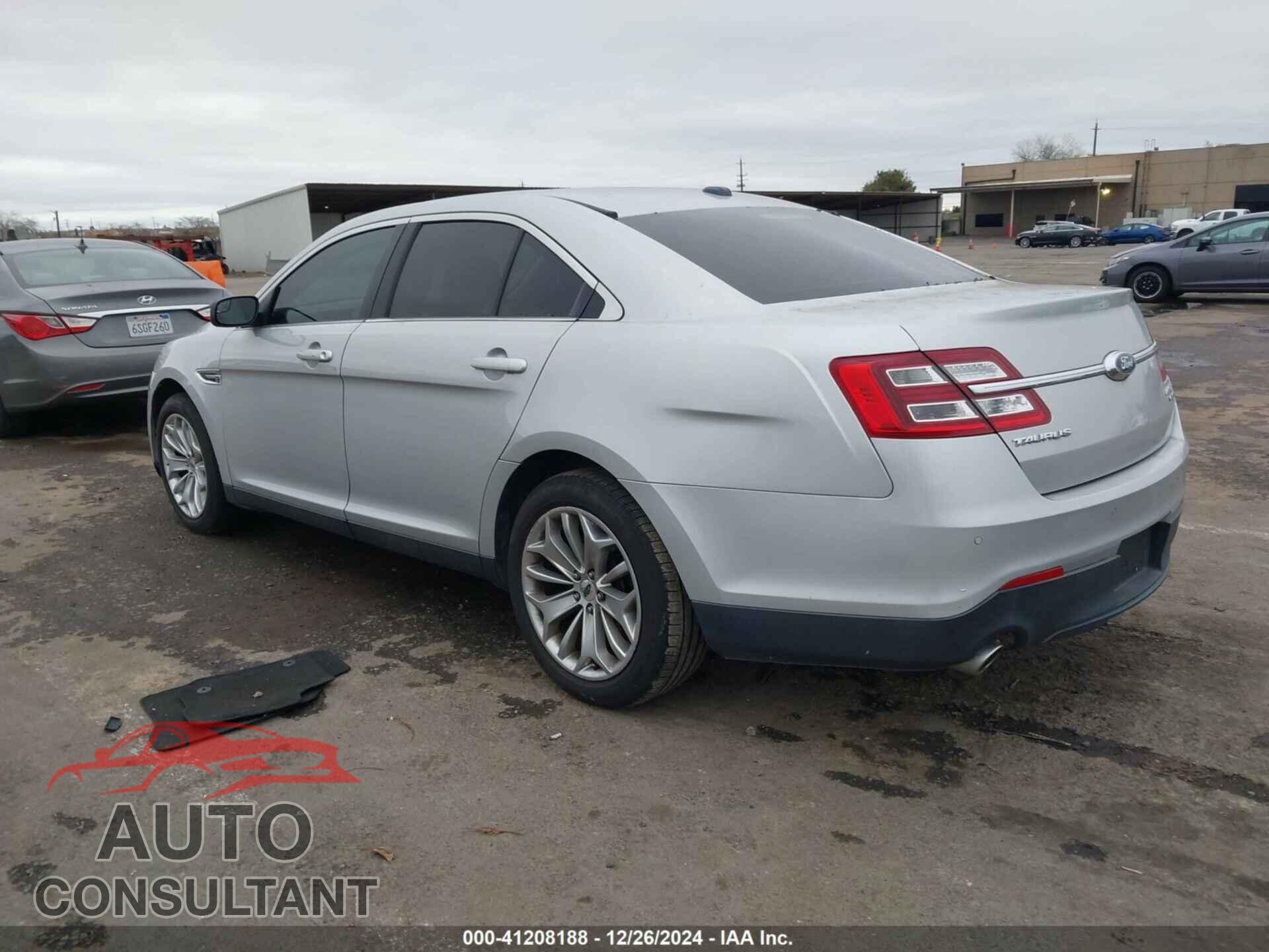 FORD TAURUS 2015 - 1FAHP2F83FG102762