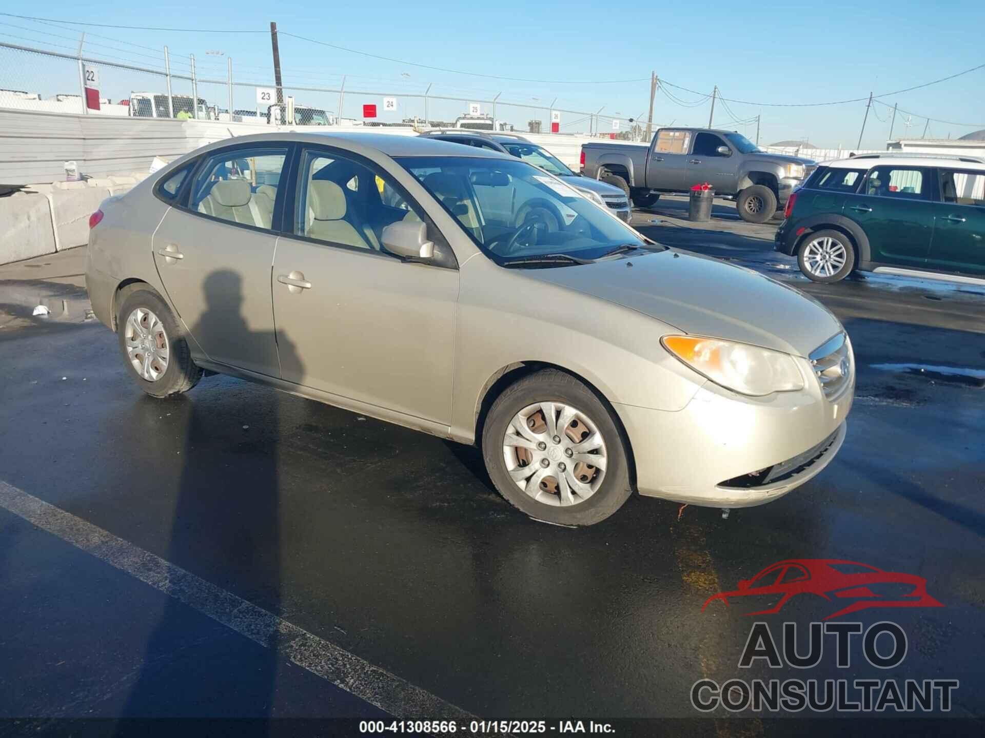 HYUNDAI ELANTRA 2010 - KMHDU4AD5AU875076
