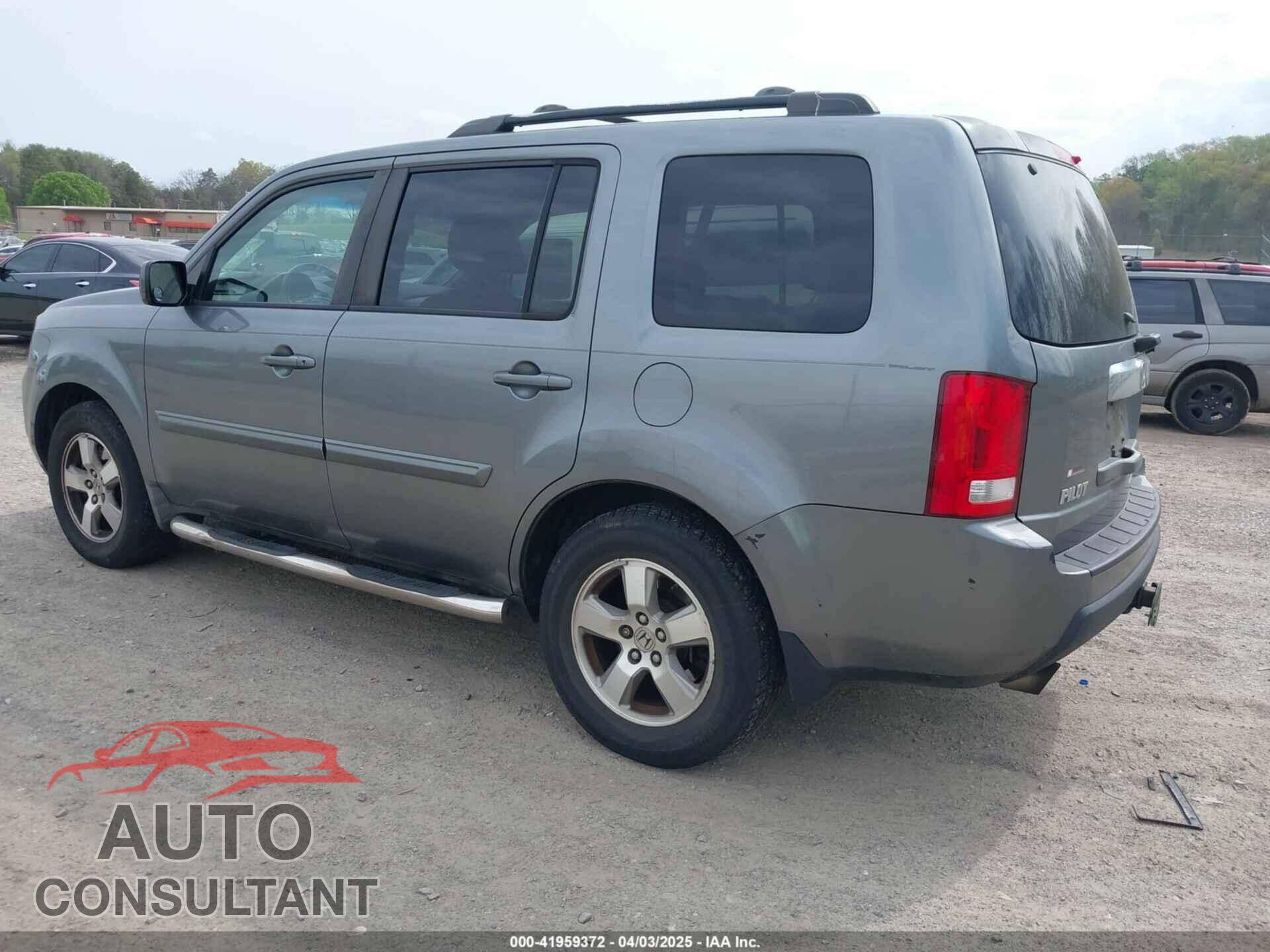 HONDA PILOT 2009 - 5FNYF38669B008971