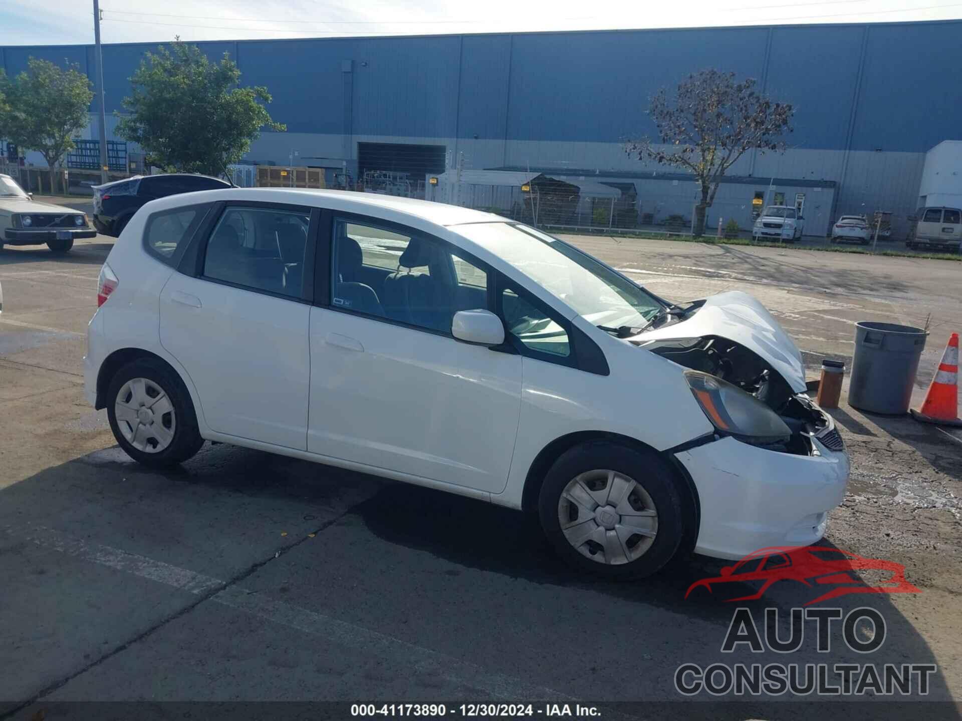 HONDA FIT 2013 - JHMGE8H30DC005067