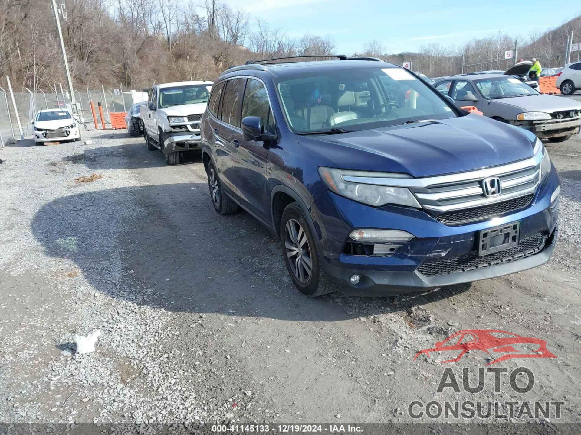 HONDA PILOT 2017 - 5FNYF5H52HB031634