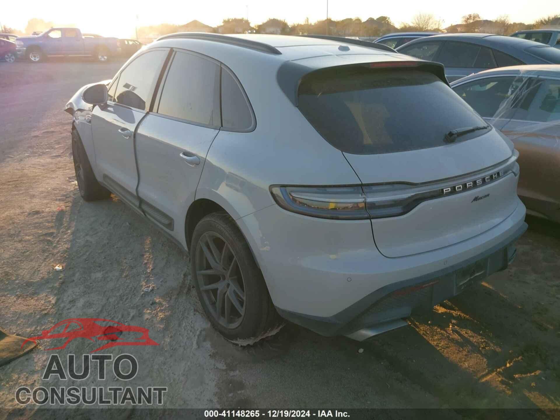 PORSCHE MACAN 2022 - WP1AA2A57NLB02097