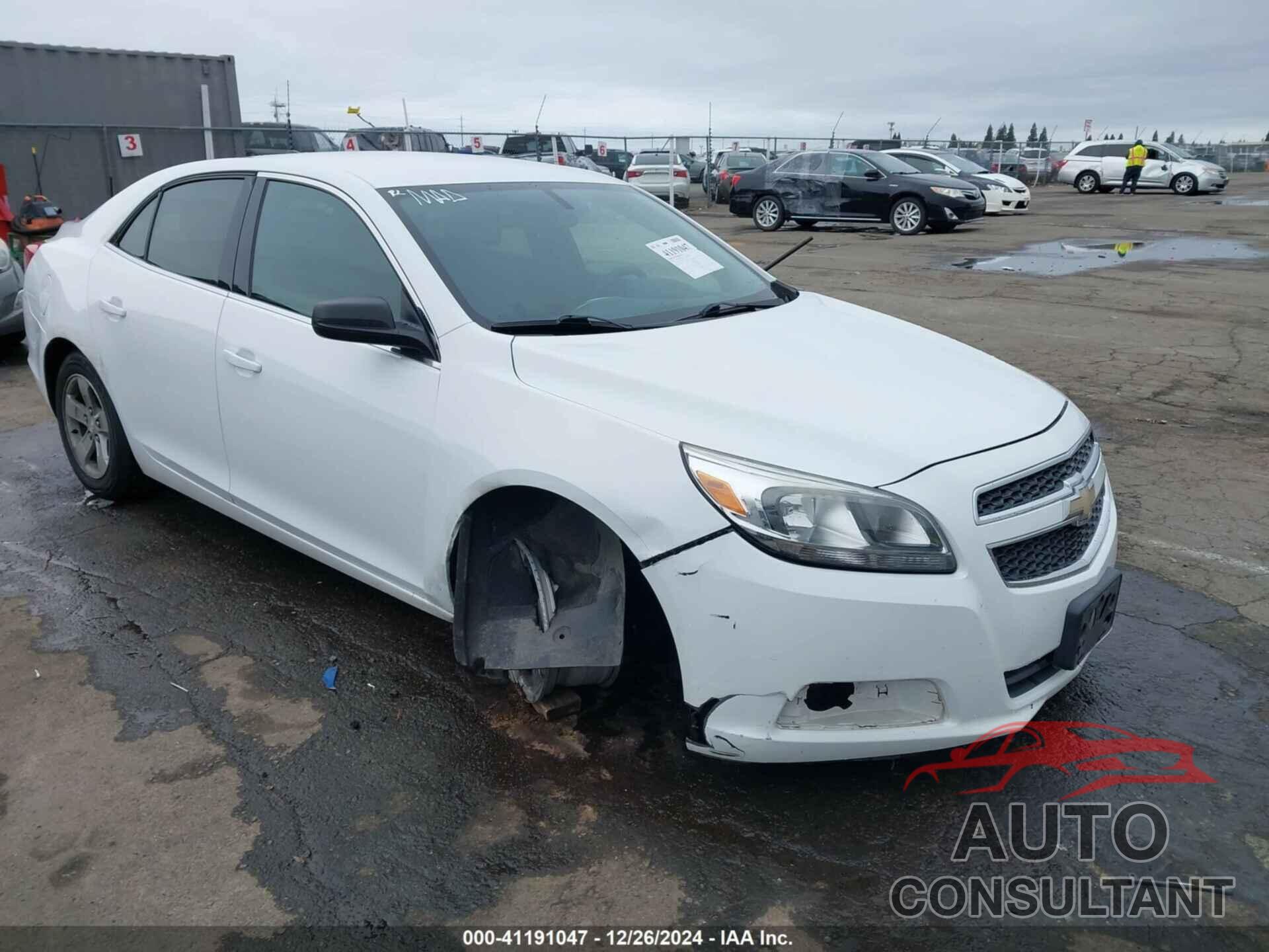 CHEVROLET MALIBU 2013 - 1G11B5SA2DF290433