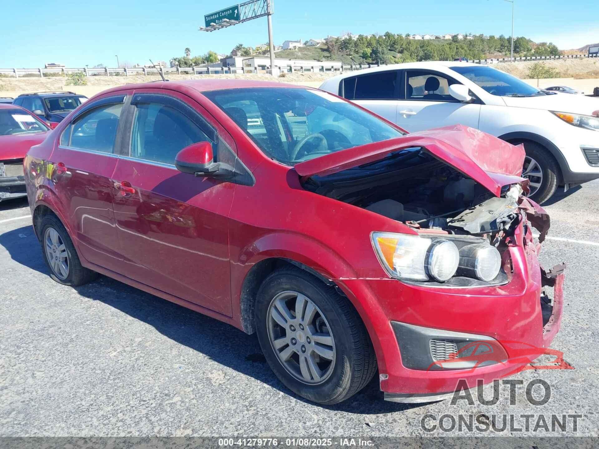 CHEVROLET SONIC 2012 - 1G1JD5SB8C4134894