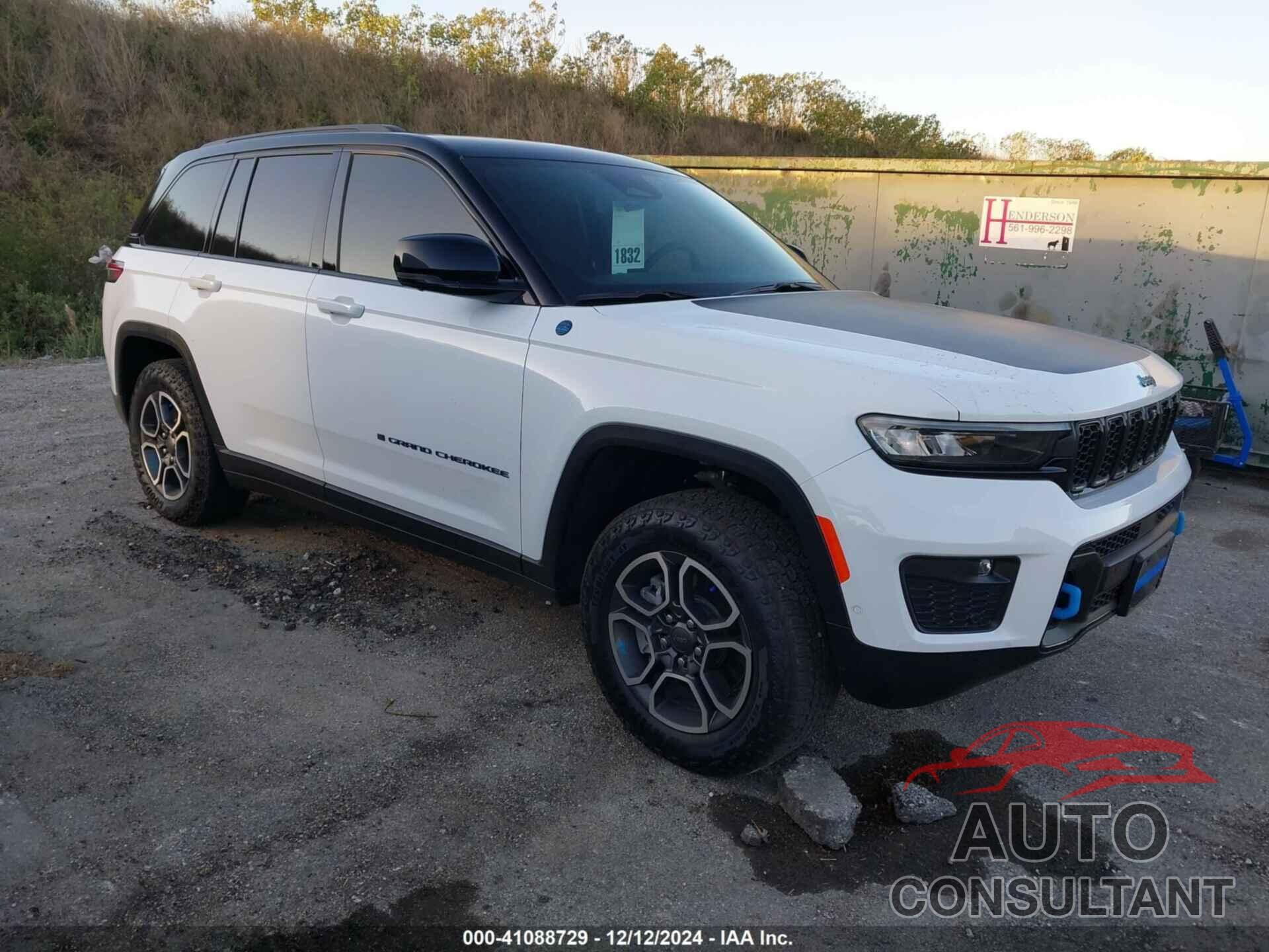 JEEP GRAND CHEROKEE 4XE 2023 - 1C4RJYC64P8803229