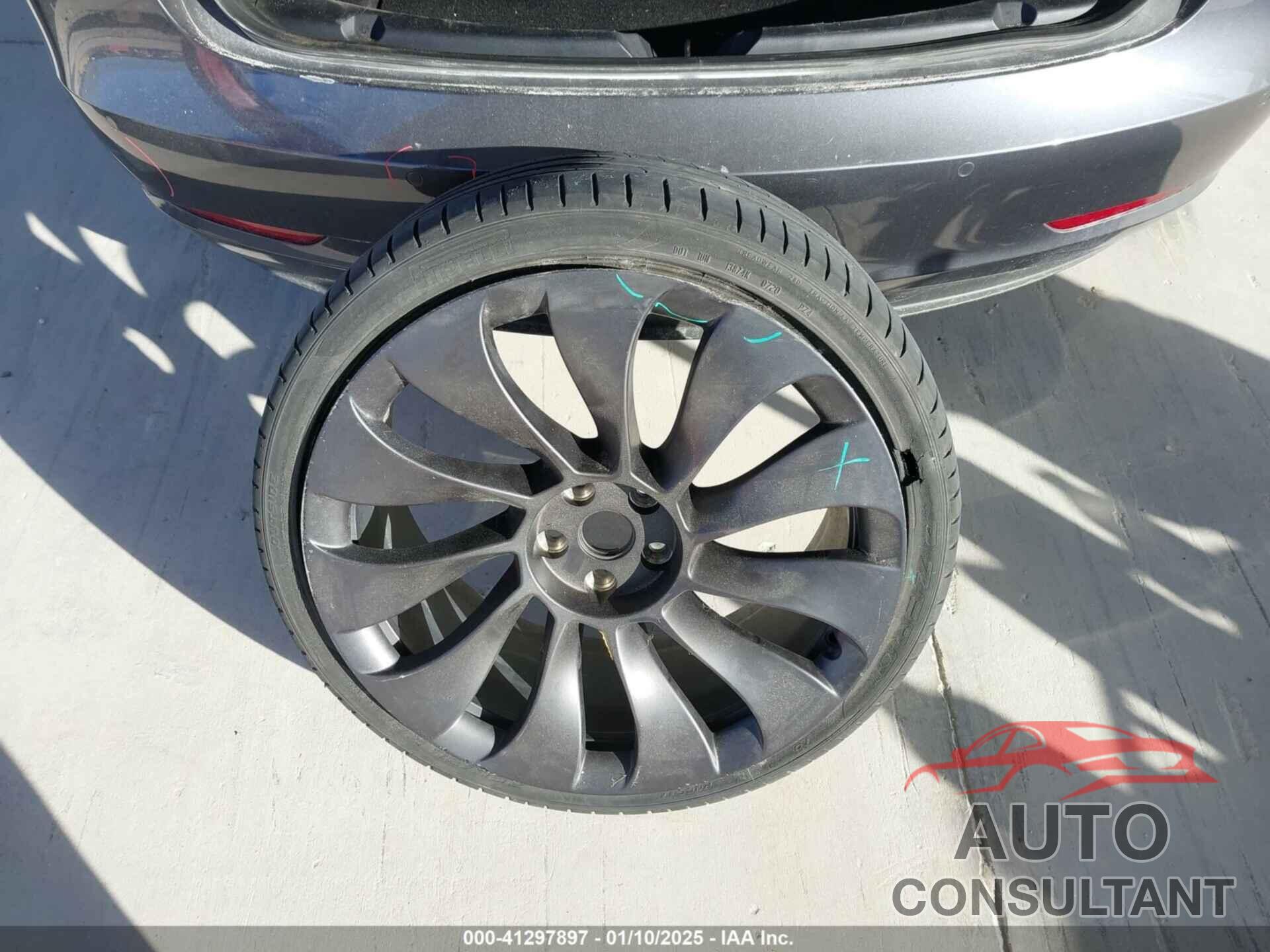 TESLA MODEL 3 2021 - 5YJ3E1EA9MF027467
