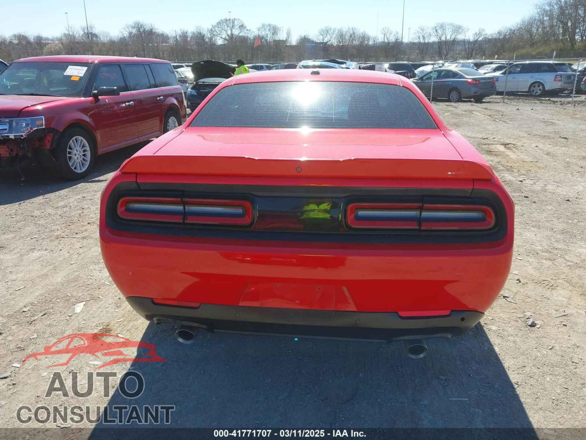 DODGE CHALLENGER 2015 - 2C3CDZAT7FH809339