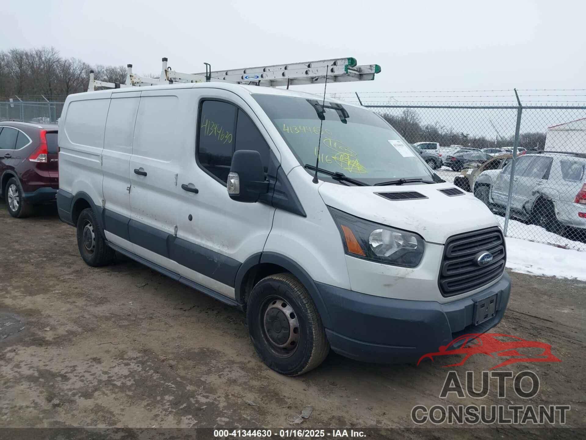 FORD TRANSIT-150 2017 - 1FTYE1ZM8HKB56318