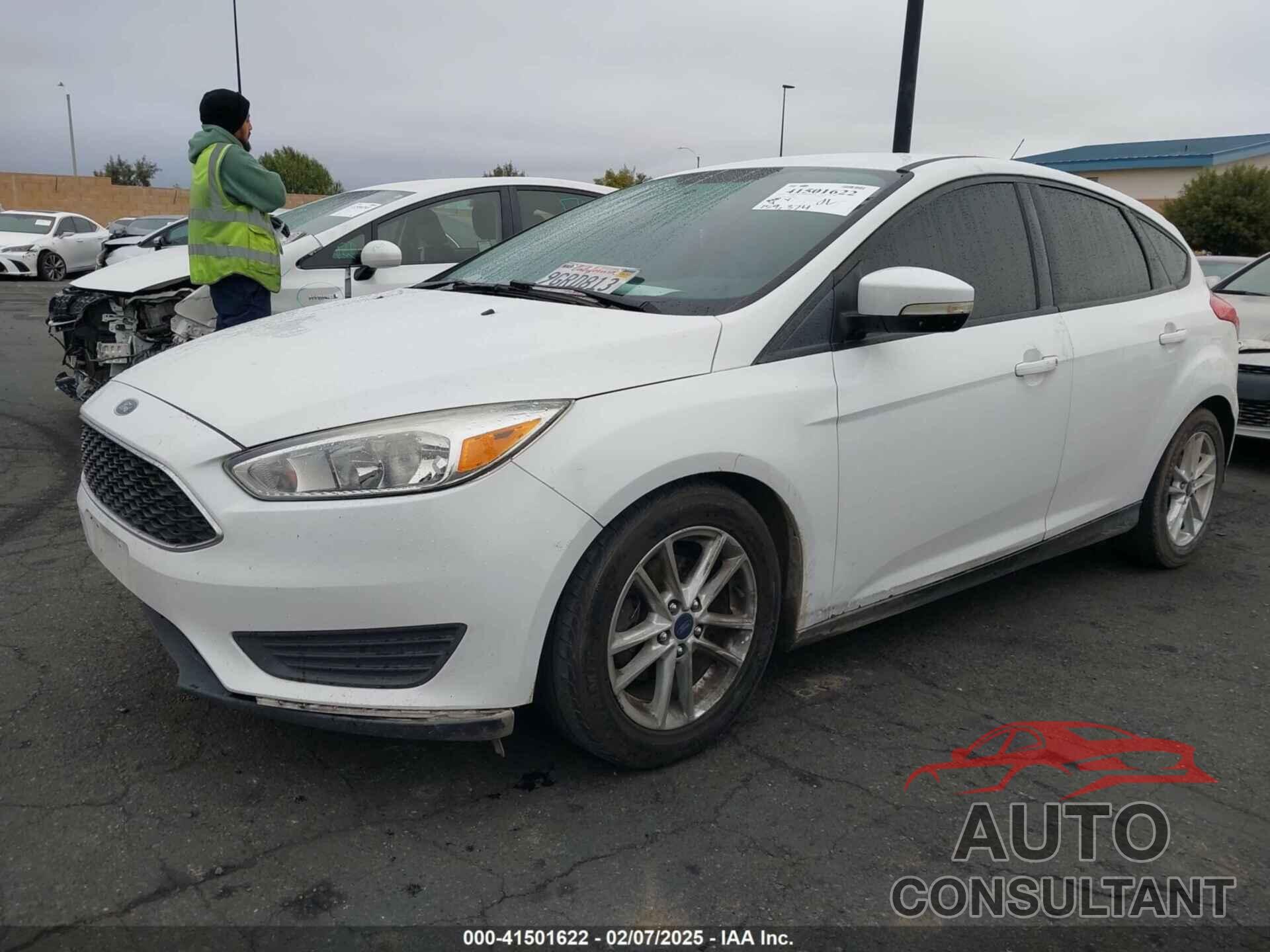 FORD FOCUS 2016 - 1FADP3K28GL302051