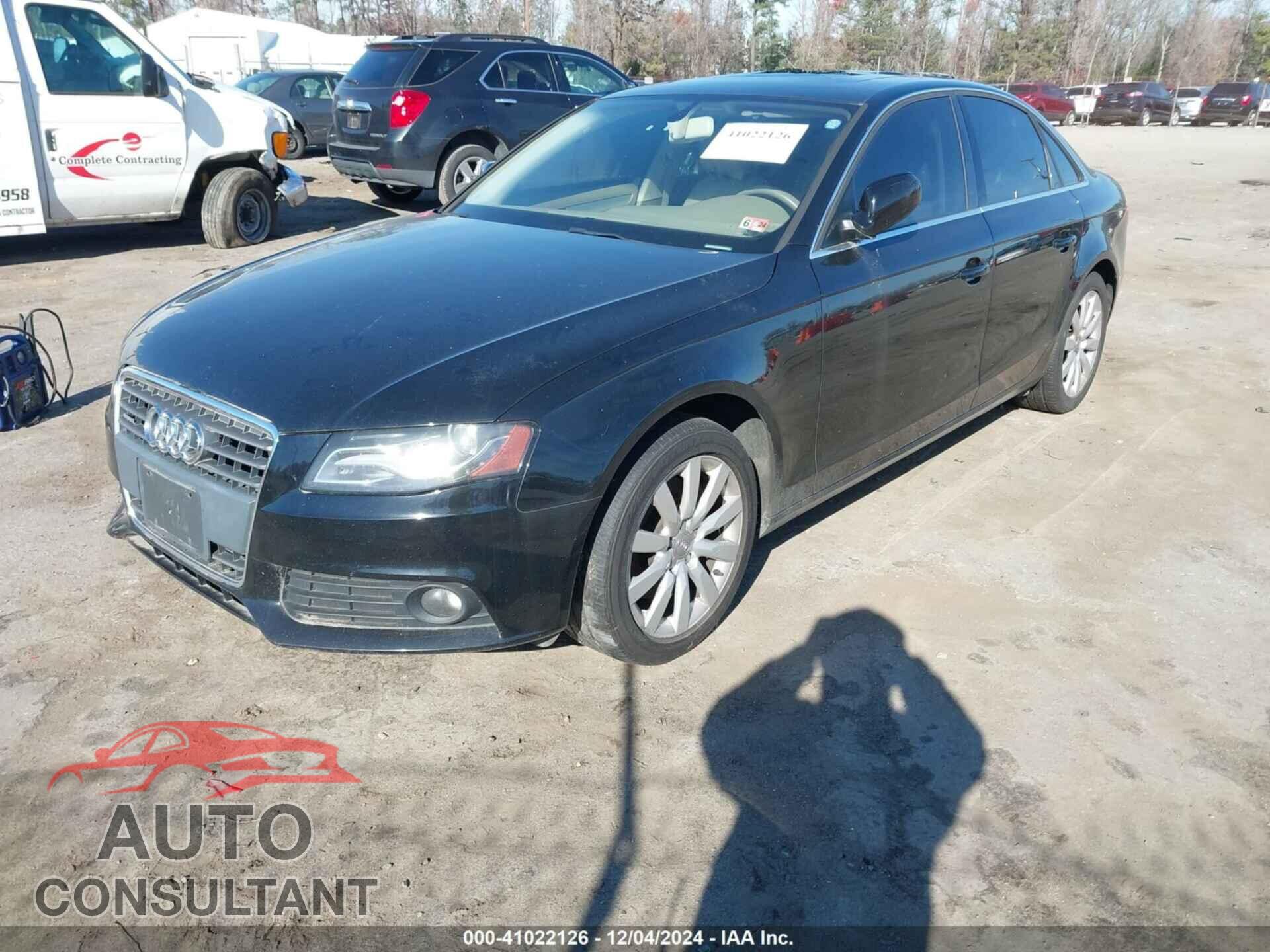 AUDI A4 2012 - WAUBFAFL0CA093533