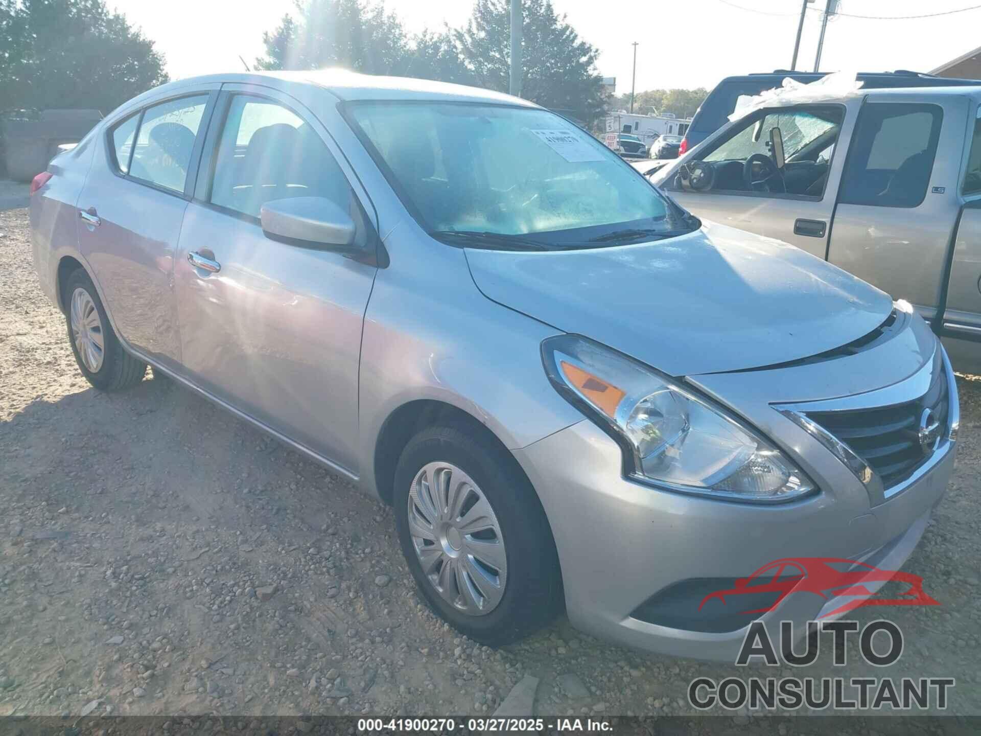 NISSAN VERSA 2019 - 3N1CN7AP0KL844762