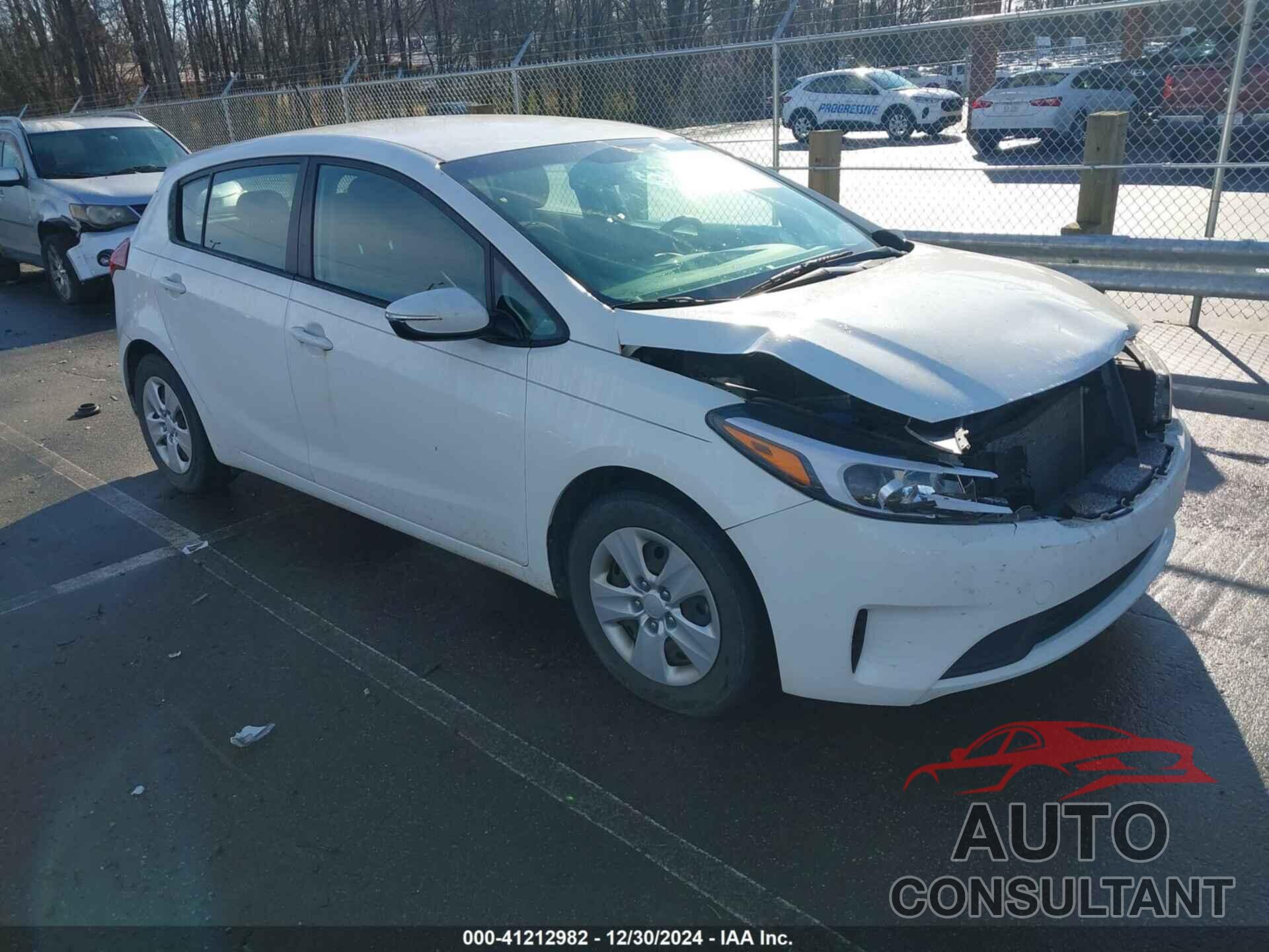 KIA FORTE 2018 - KNAFK5A87J5772972