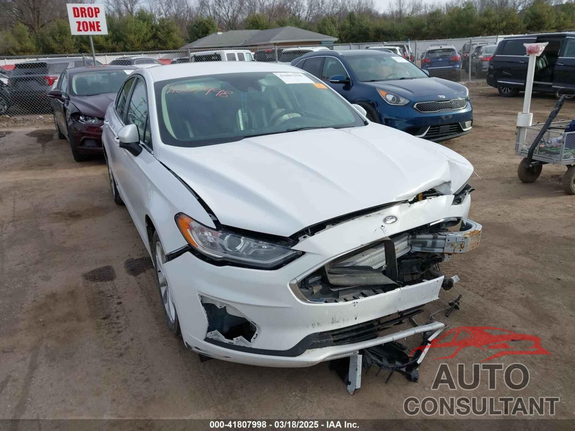 FORD FUSION 2020 - 3FA6P0LU5LR195611