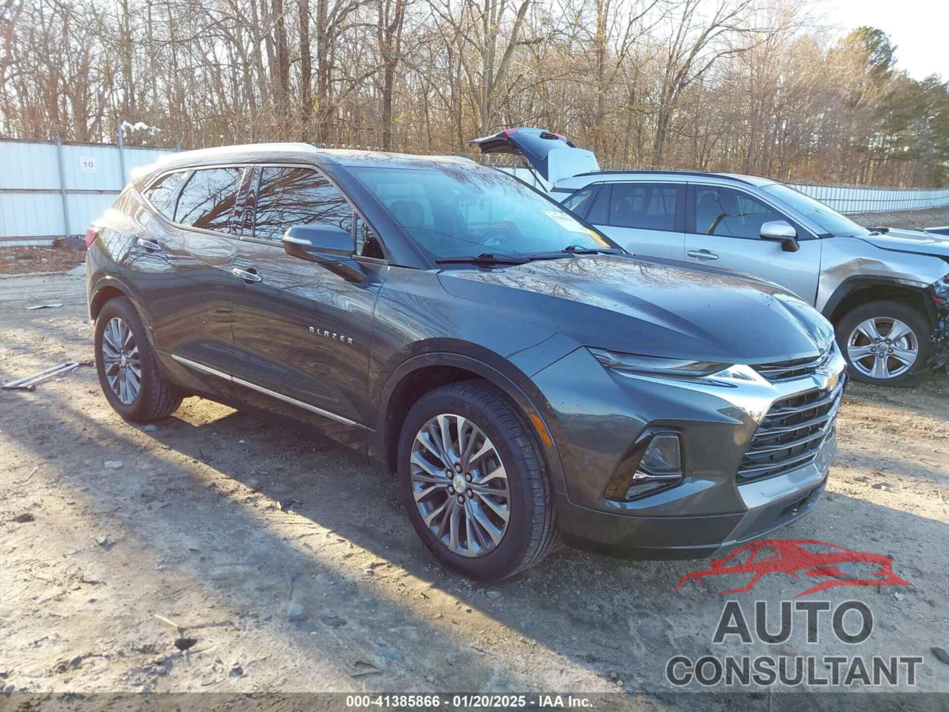 CHEVROLET BLAZER 2019 - 3GNKBFRS3KS683020