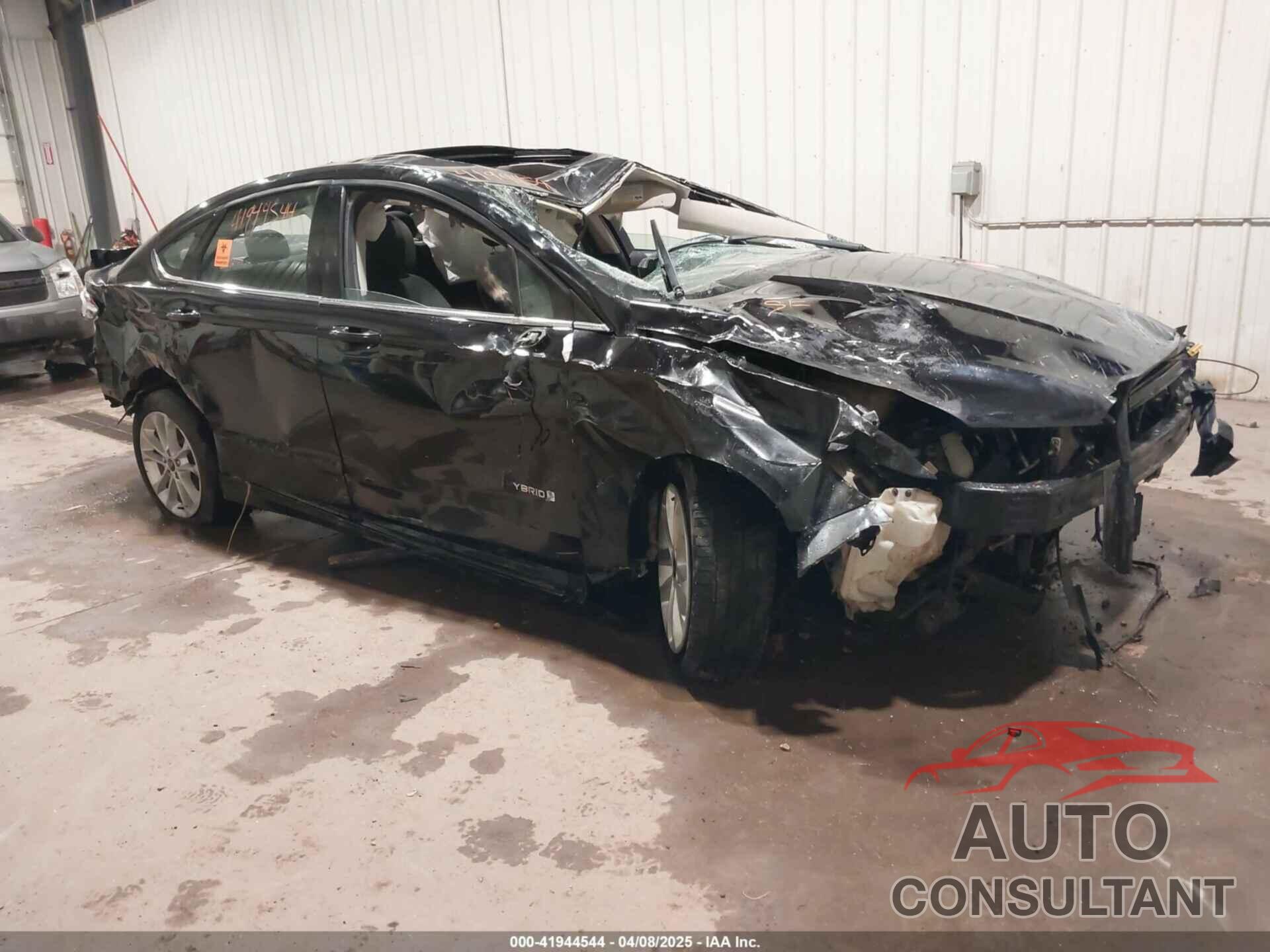 FORD FUSION HYBRID 2019 - 3FA6P0LU0KR254448