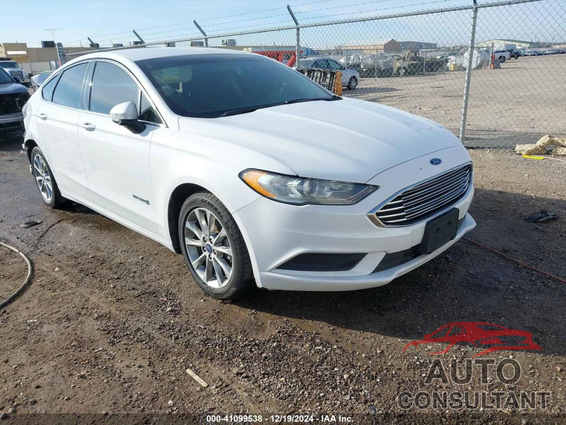 FORD FUSION HYBRID 2017 - 3FA6P0LU6HR355129