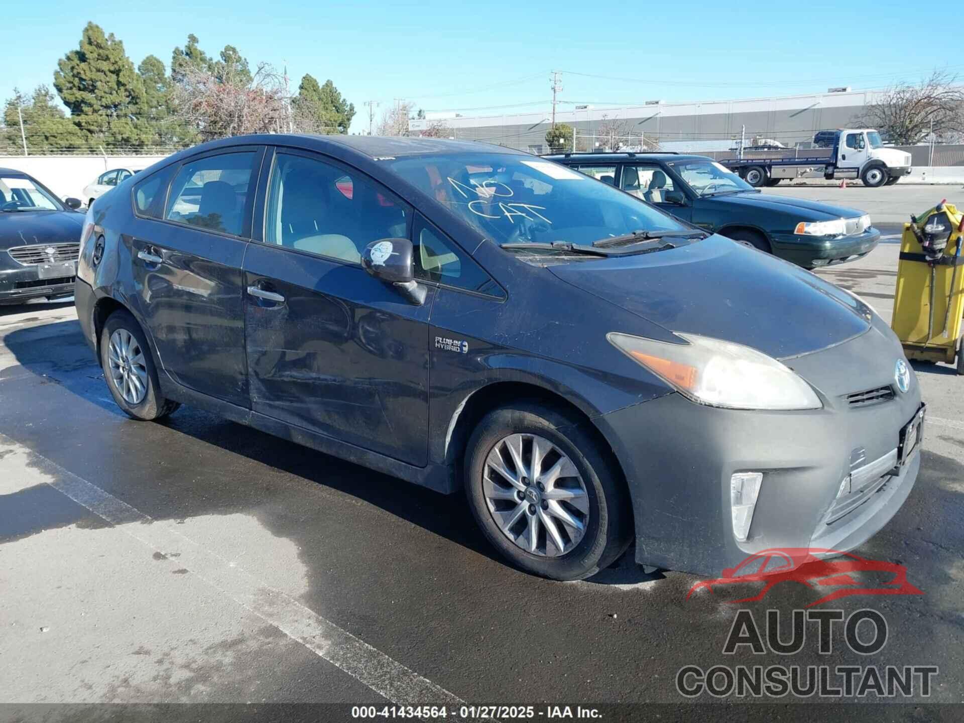 TOYOTA PRIUS PLUG-IN 2013 - JTDKN3DP1D3040241