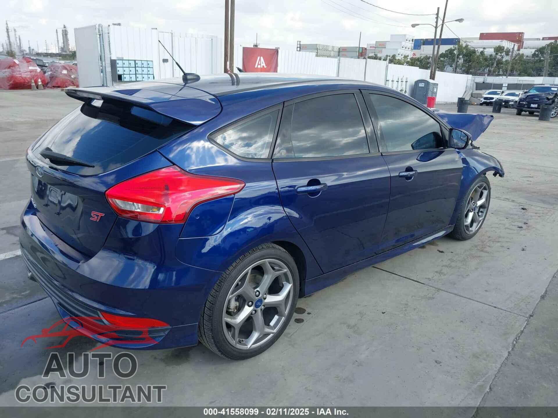 FORD FOCUS 2017 - 1FADP3L91HL343926