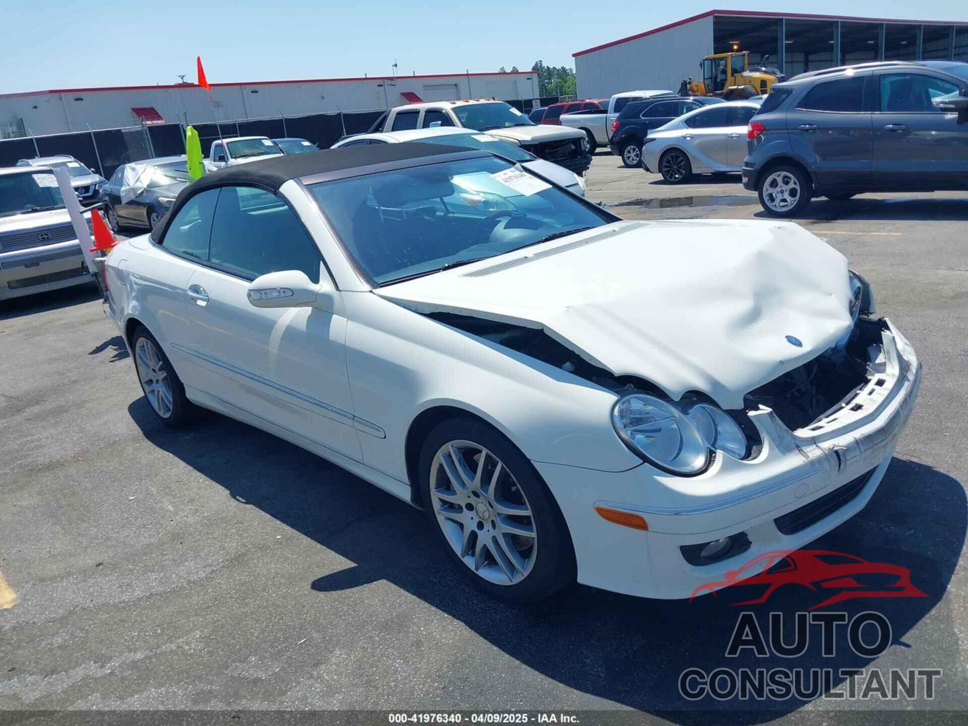 MERCEDES-BENZ CLK 350 2009 - WDBTK56F09T104434