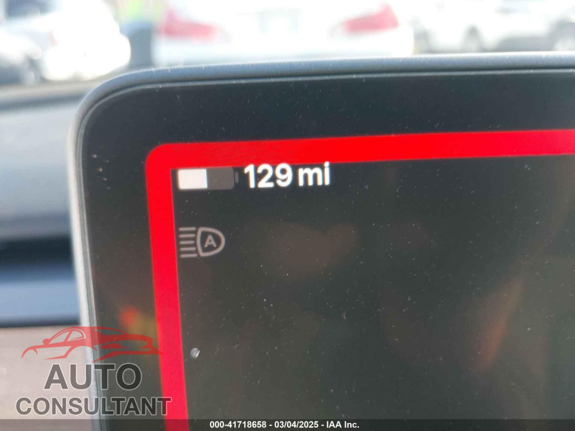 TESLA MODEL 3 2023 - 5YJ3E1EA0PF503352