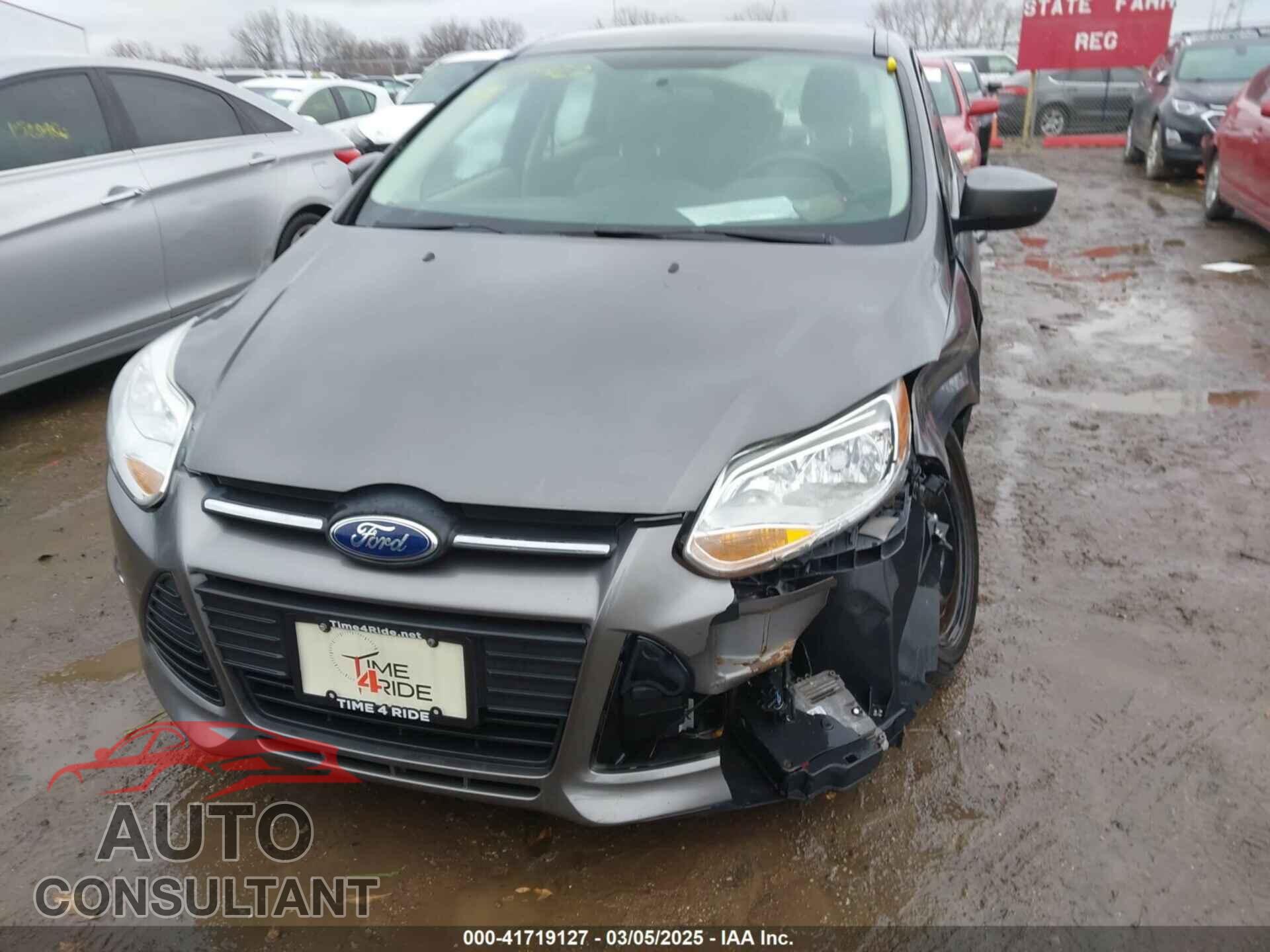 FORD FOCUS 2012 - 1FAHP3F26CL220986