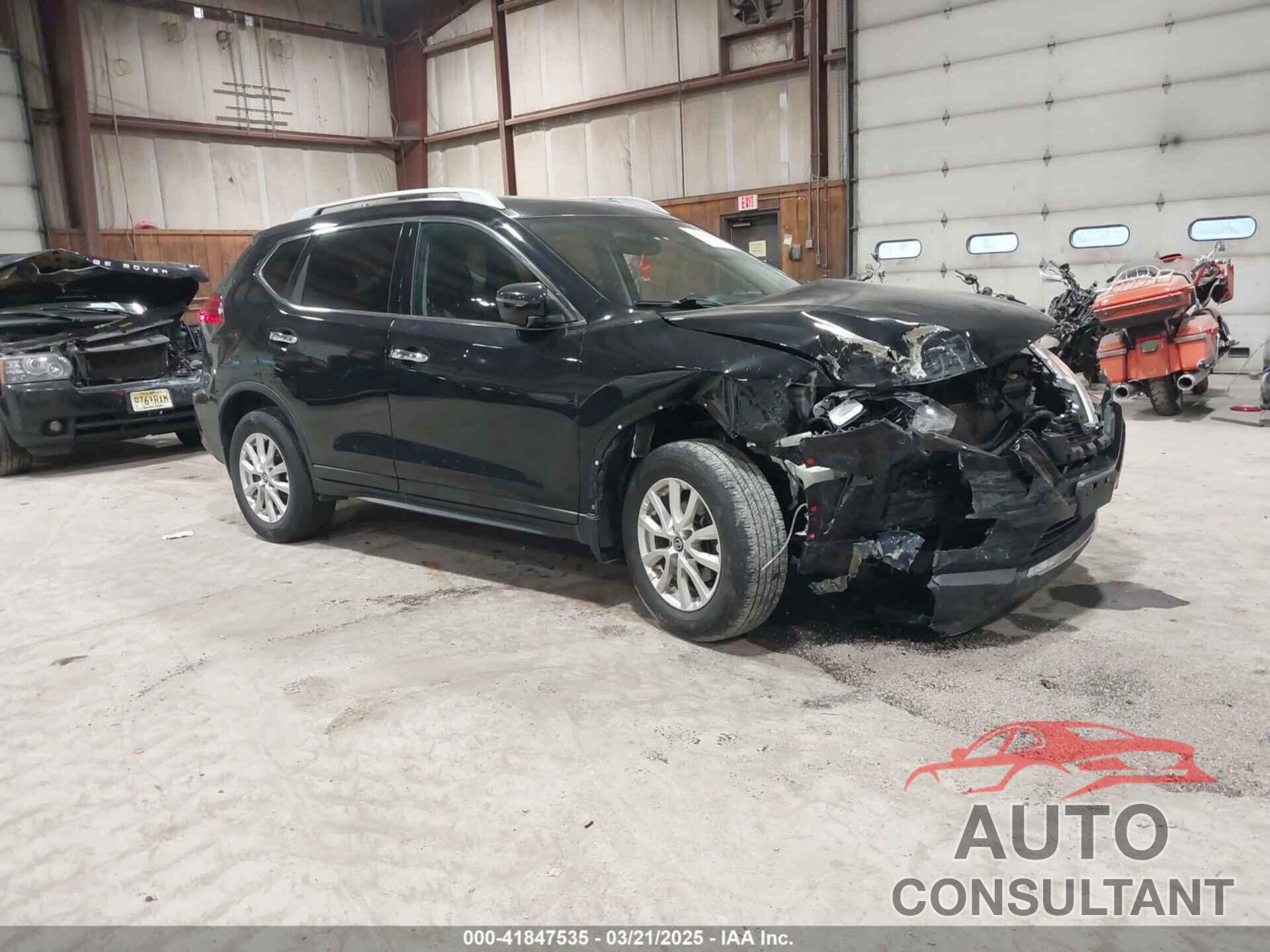 NISSAN ROGUE 2017 - 5N1AT2MV5HC746236